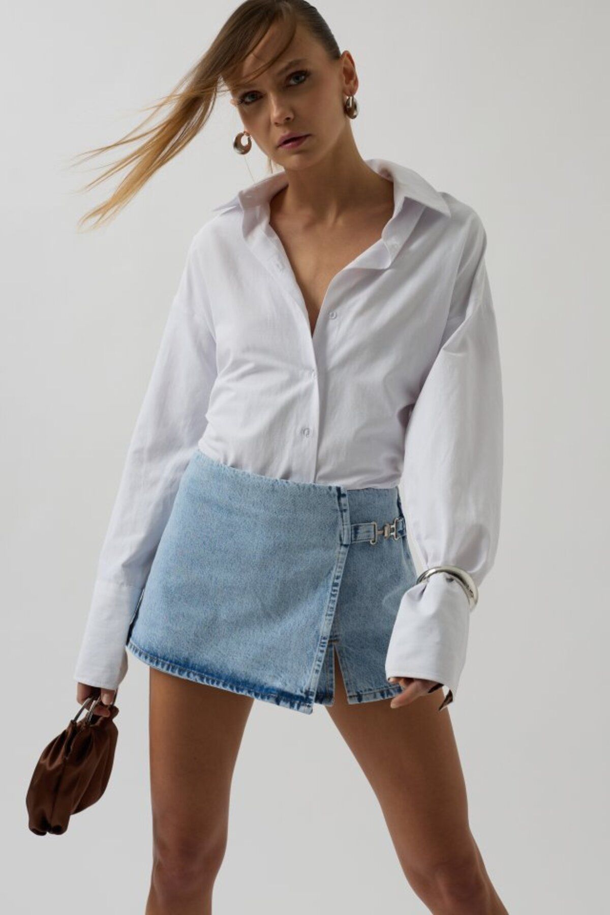 Gökyüzü Moda Kemer Detay Denim Şort Etek