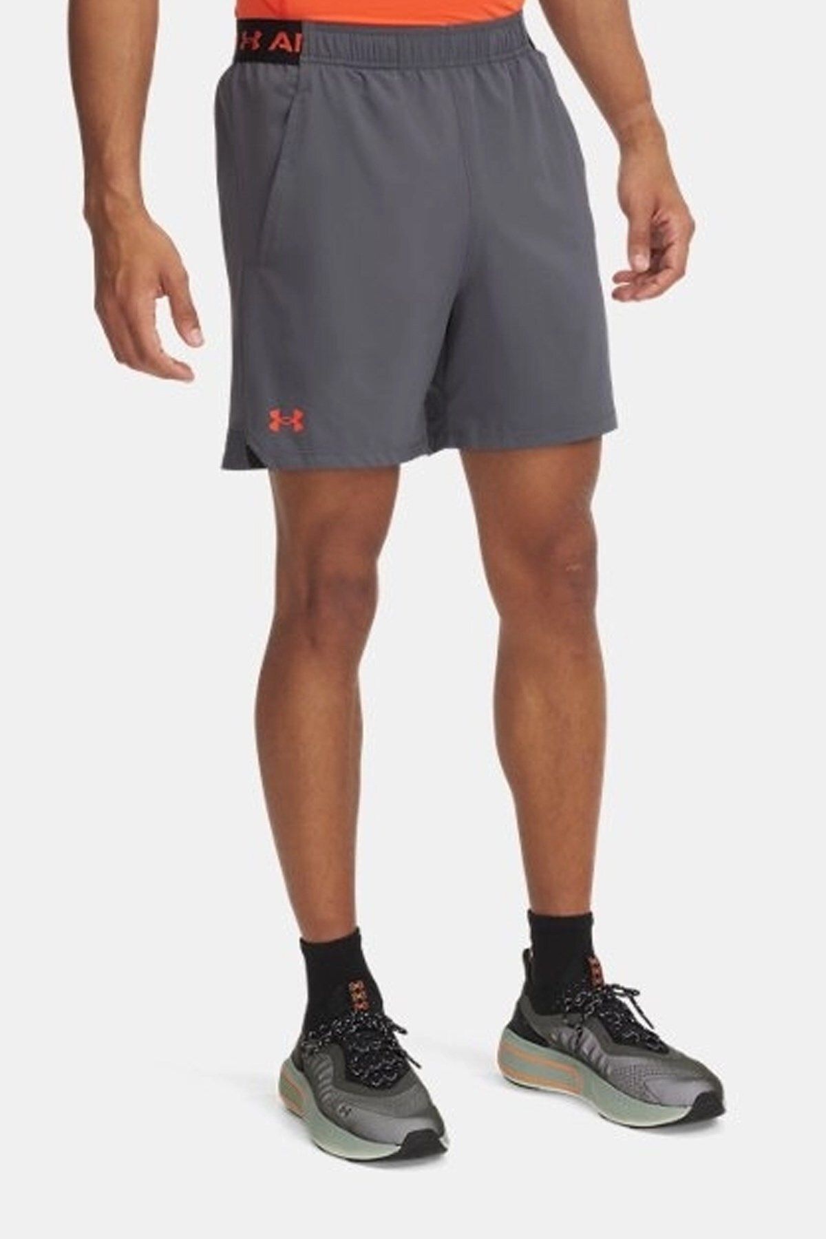 شورت ورزشی خاکستری مردانه UA ناپدید شده 6 این 028 Under Armour