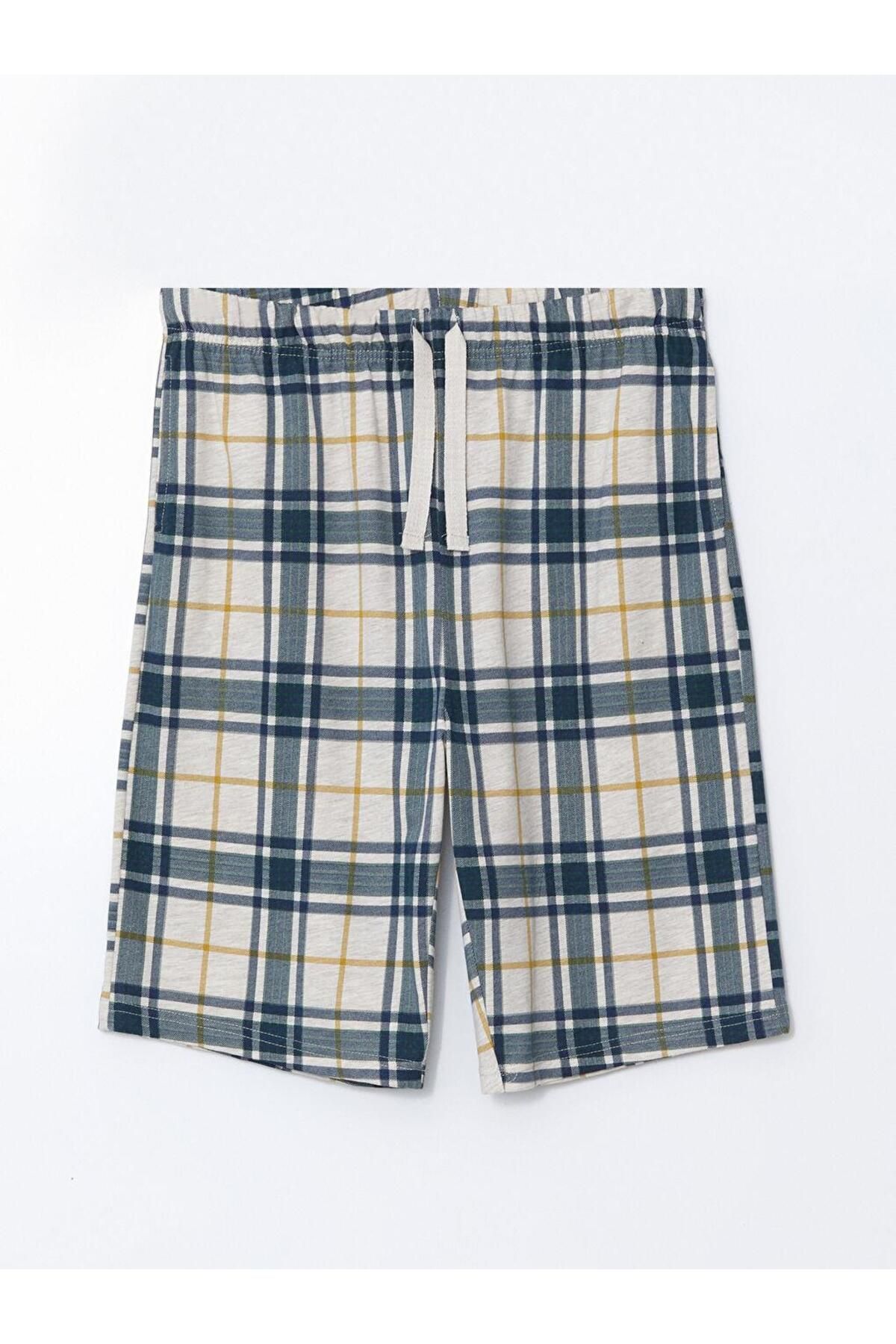 LC Waikiki-Standard Fit Men's Pajama Set with Shorts 4