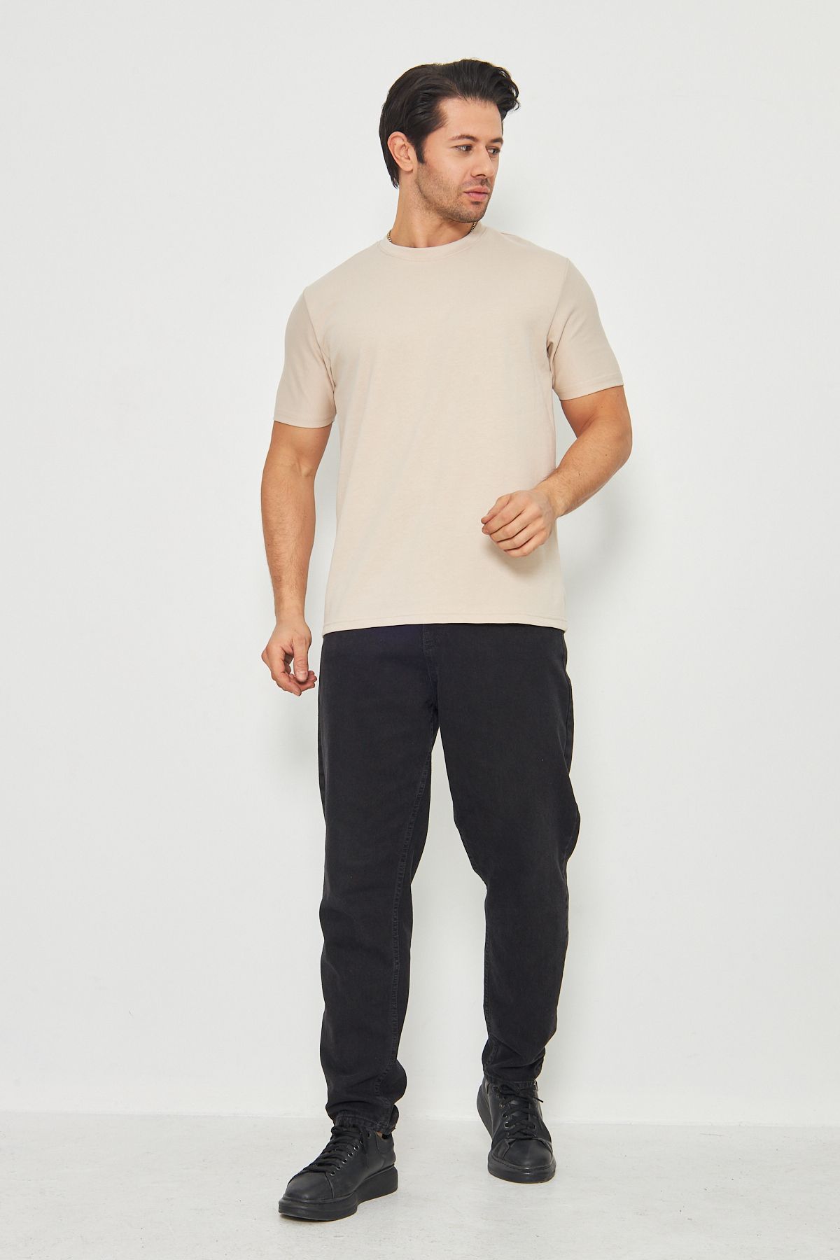 ZİNOX-Men's Plain Basic Crew Neck 2 Thread Comfortable Fresh Textured Fabric T-Shirt Suitable for Daily Use 3