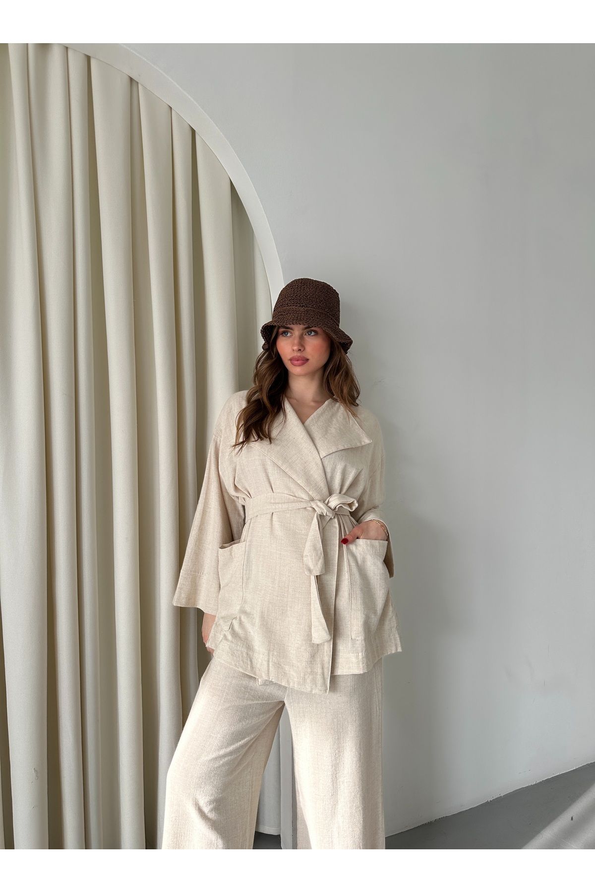 Laluvia-Set pantaloni jachetă din in natural Romina - 8447 3