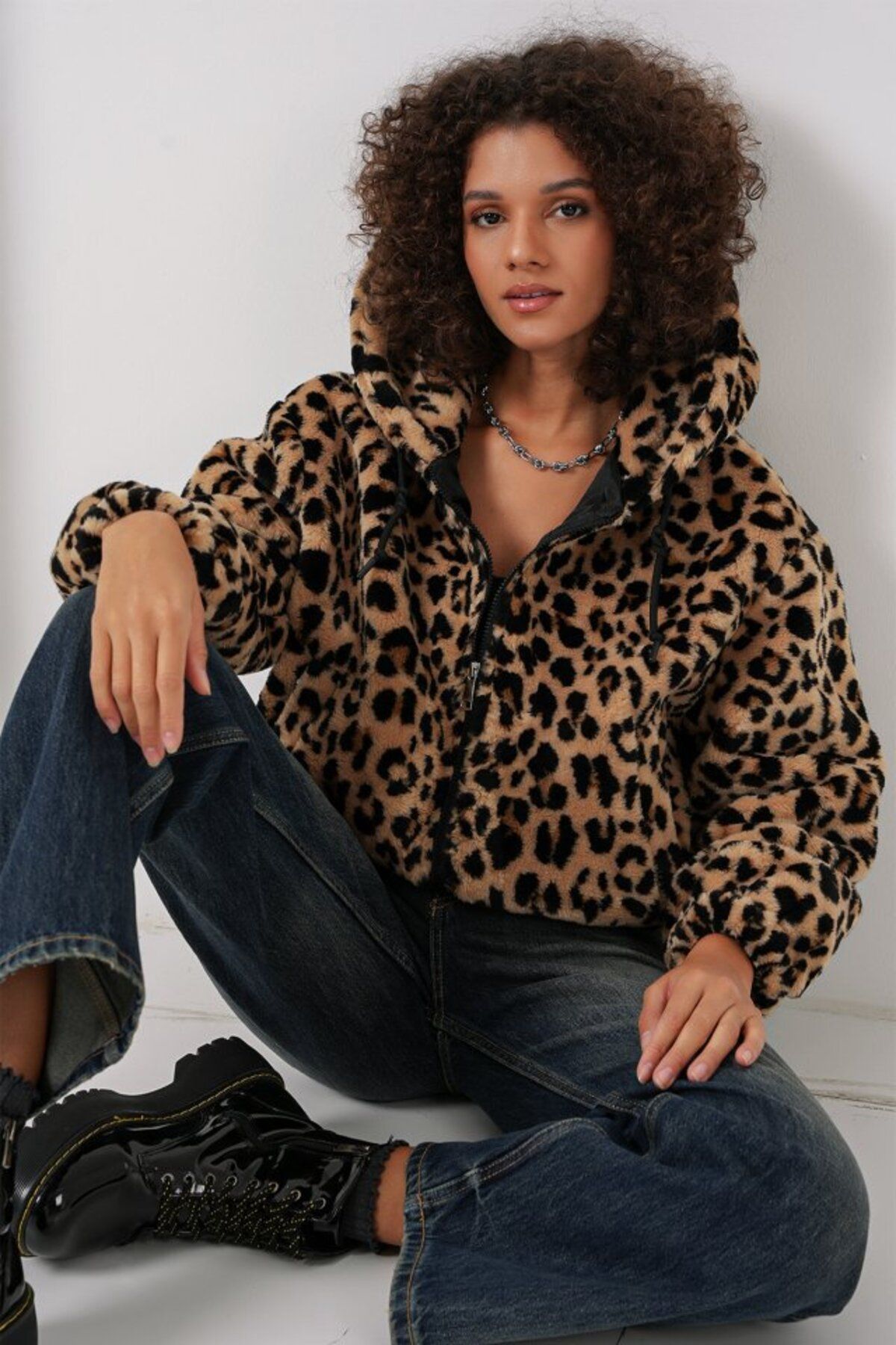 moda wanilia 5193 Kapüşonlu Peluş Crop Ceket - C. Kahverengi