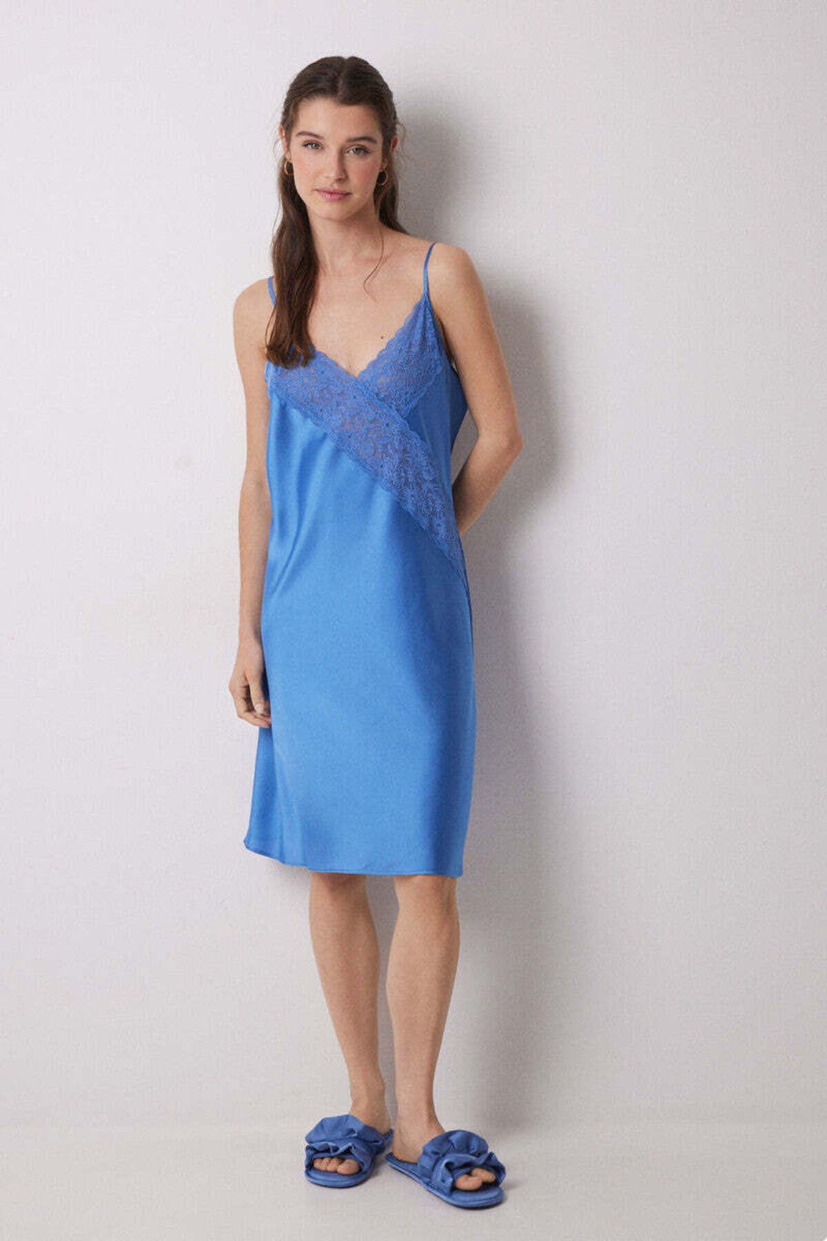 Women'secret-Short nightgown in blue satin and lace 1