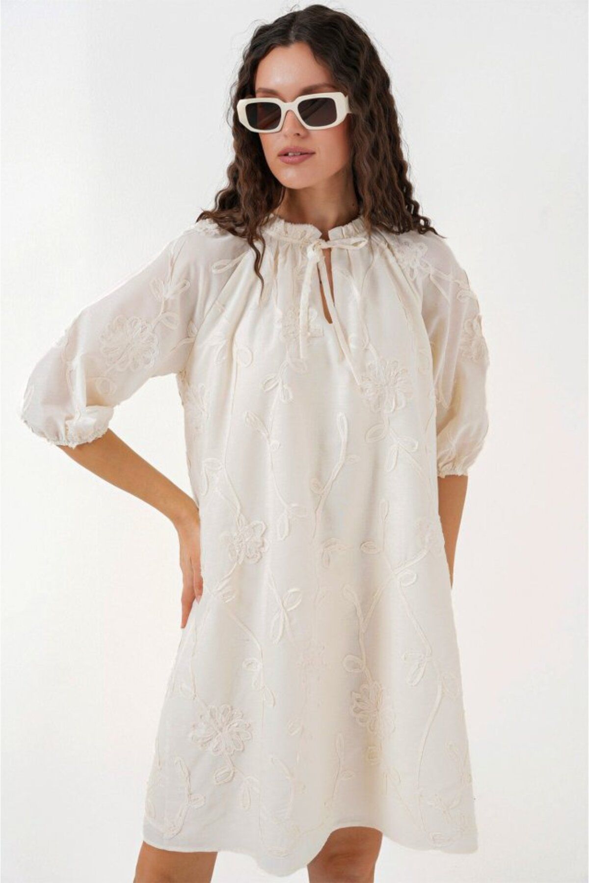moda wanilia Desenli Kısa Elbise 2528 - Krem