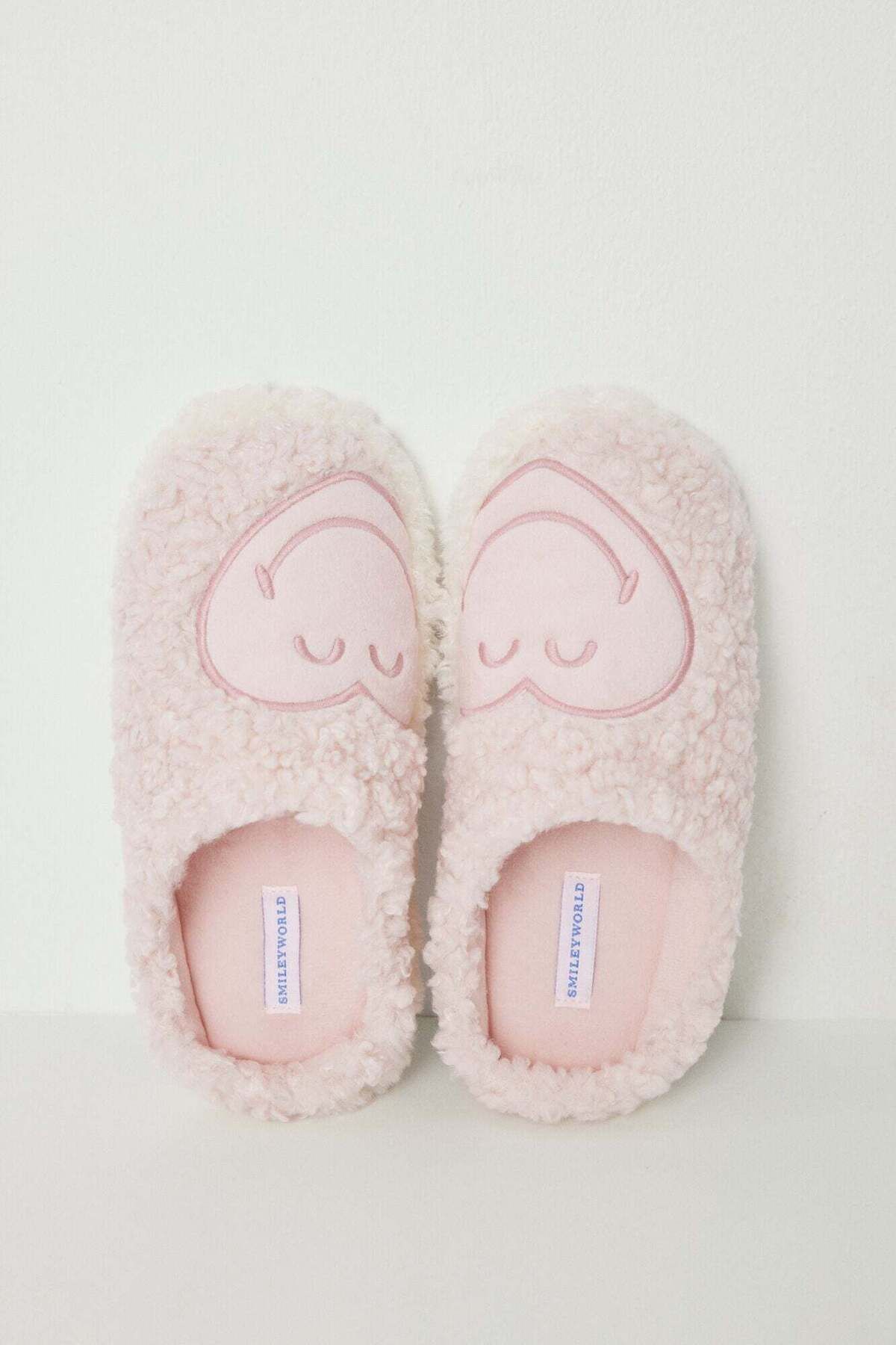 Women'secret-Faux shearling Smiley slippers 1