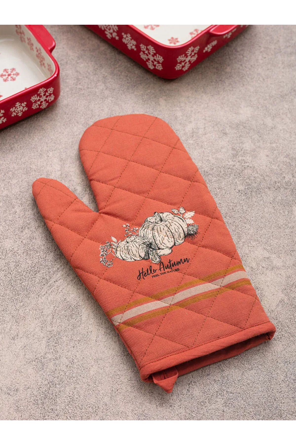 LC Waikiki-Pumpkin Printed Gabardine Oven Mitts 3