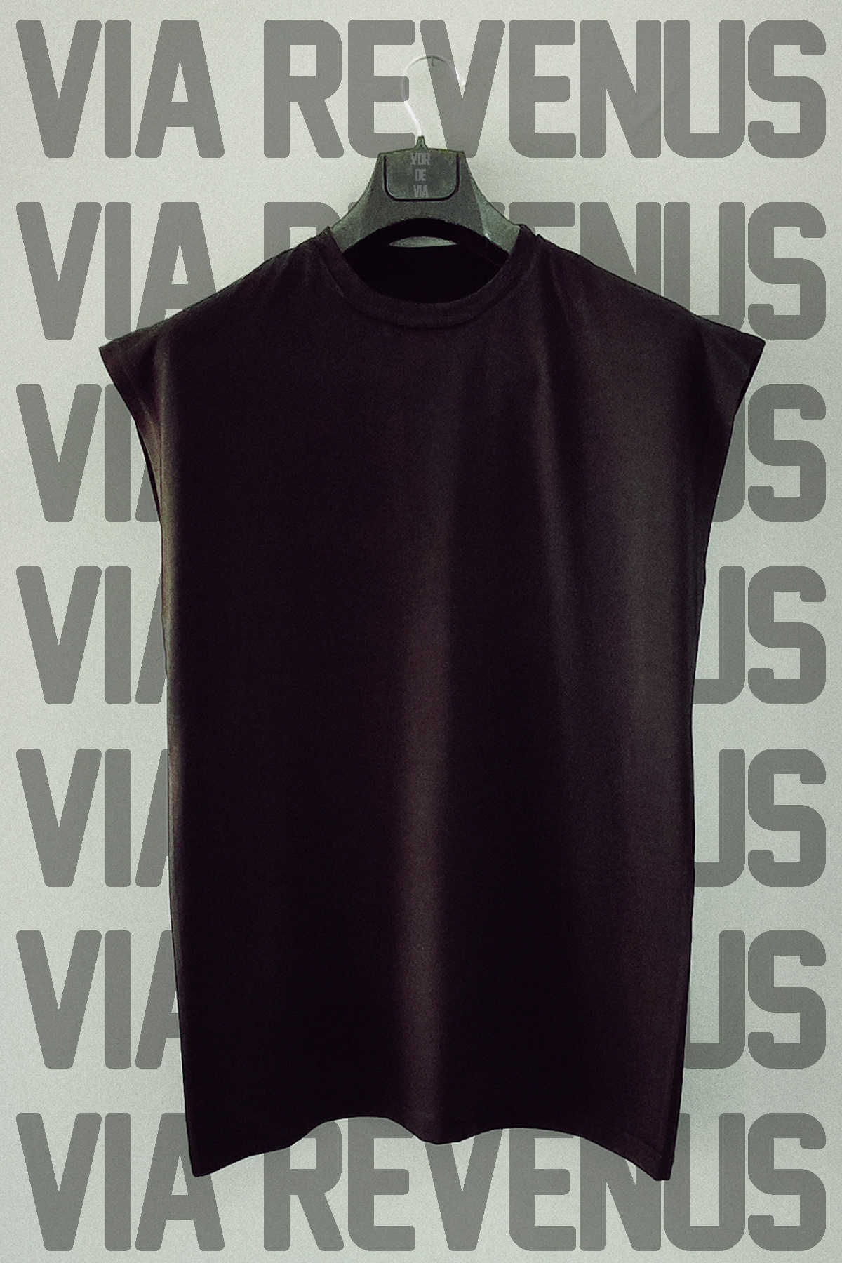 Vordevia-Bodybuilder Back Printed Zero Sleeve Crew Neck Sports Tshirt 2
