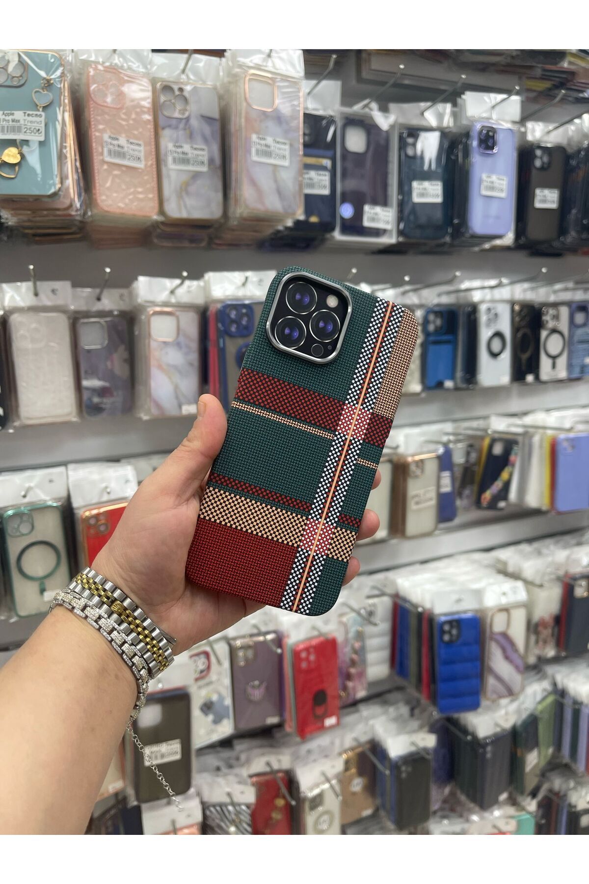 TECNOTREND Apple Iphone 13 Pro Max Karbon Fiber Metal Kamera Korumalı Kılıf Ince Sert Magsafe Arka Kapak Koruma