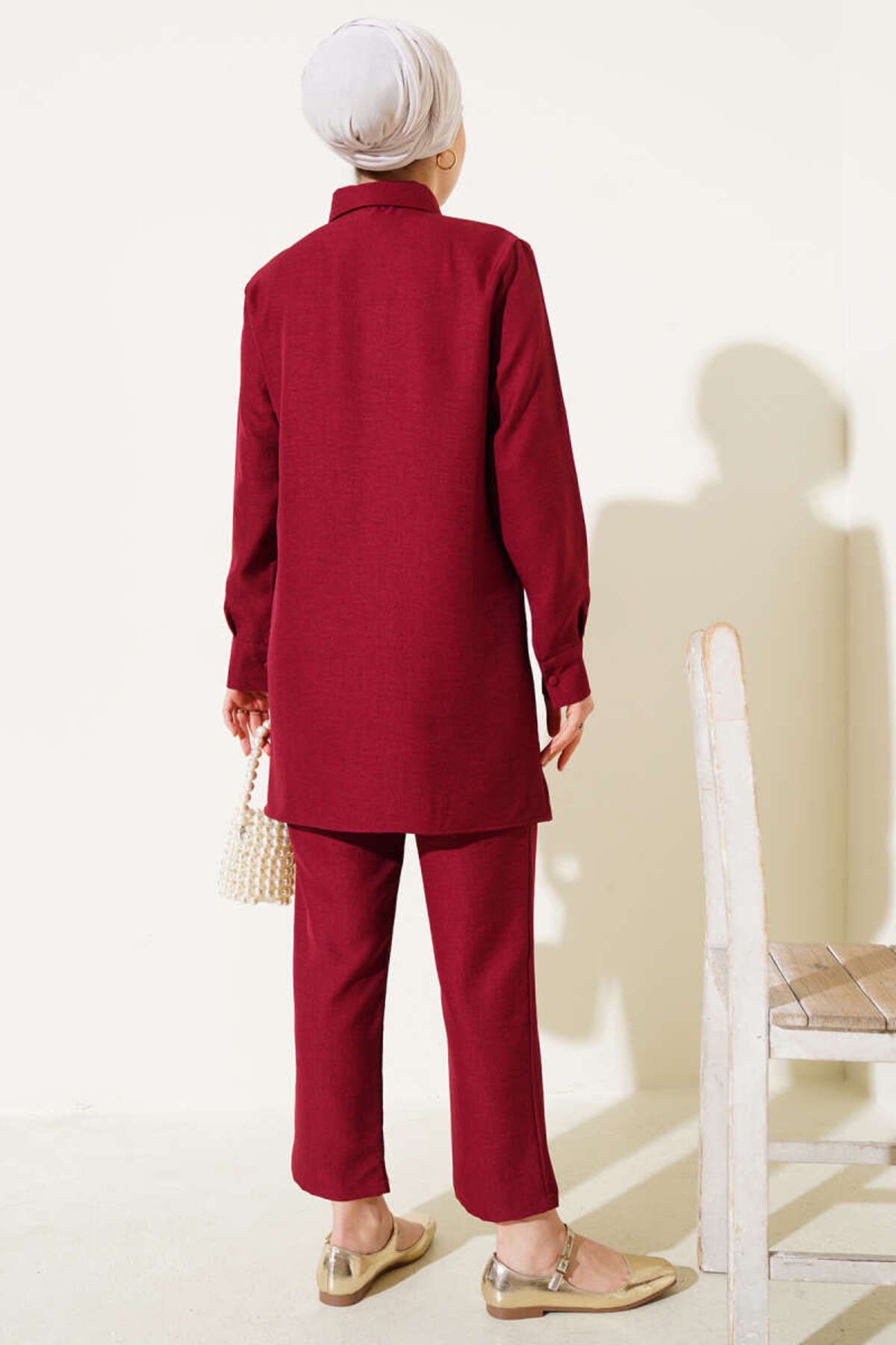 complete the look image