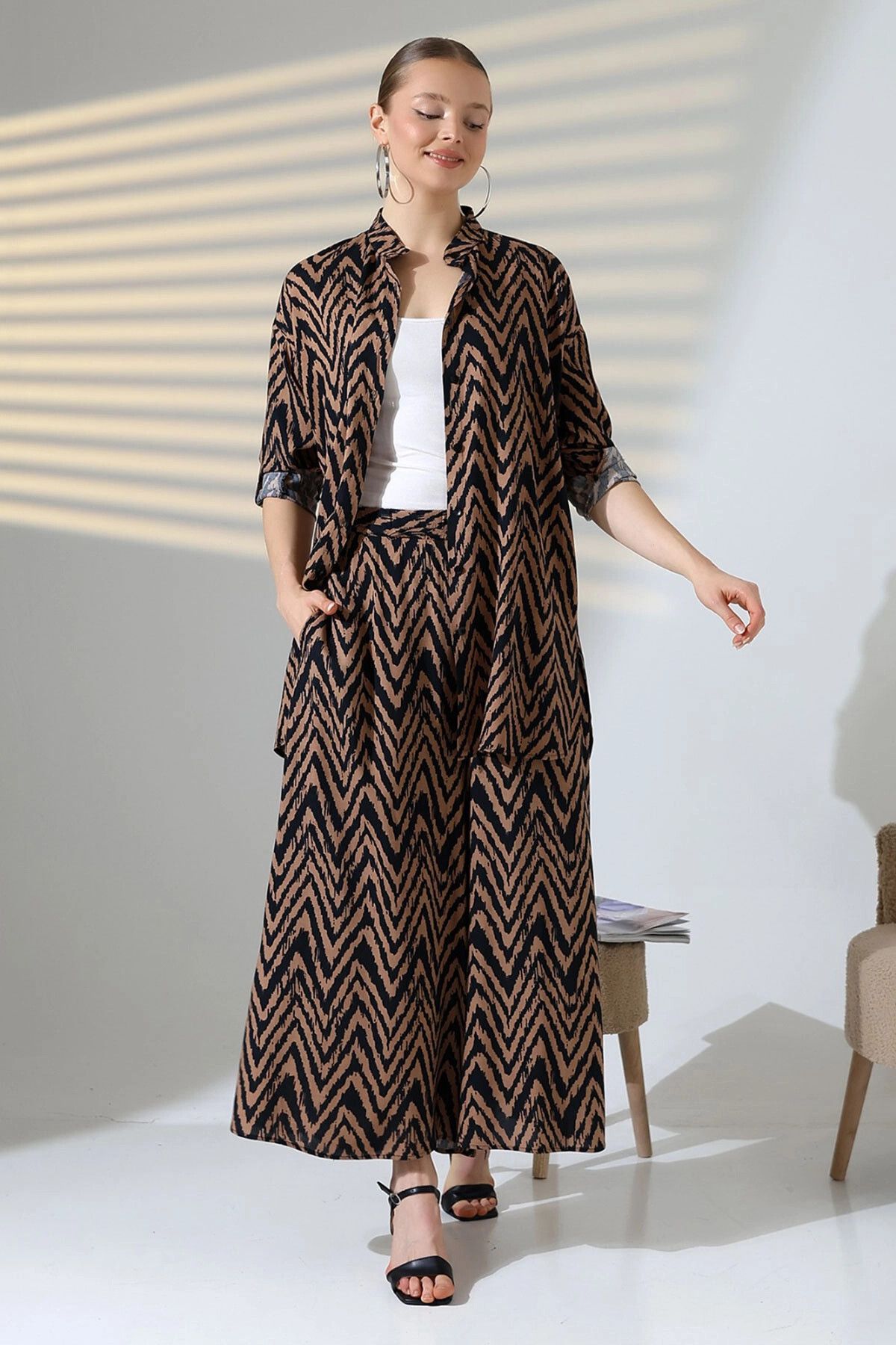 bacc-Brown Judge Collar Zigzag Patterned Shirt and Trousers Woven Bottom Top Set Bcvl-25V053-1 5
