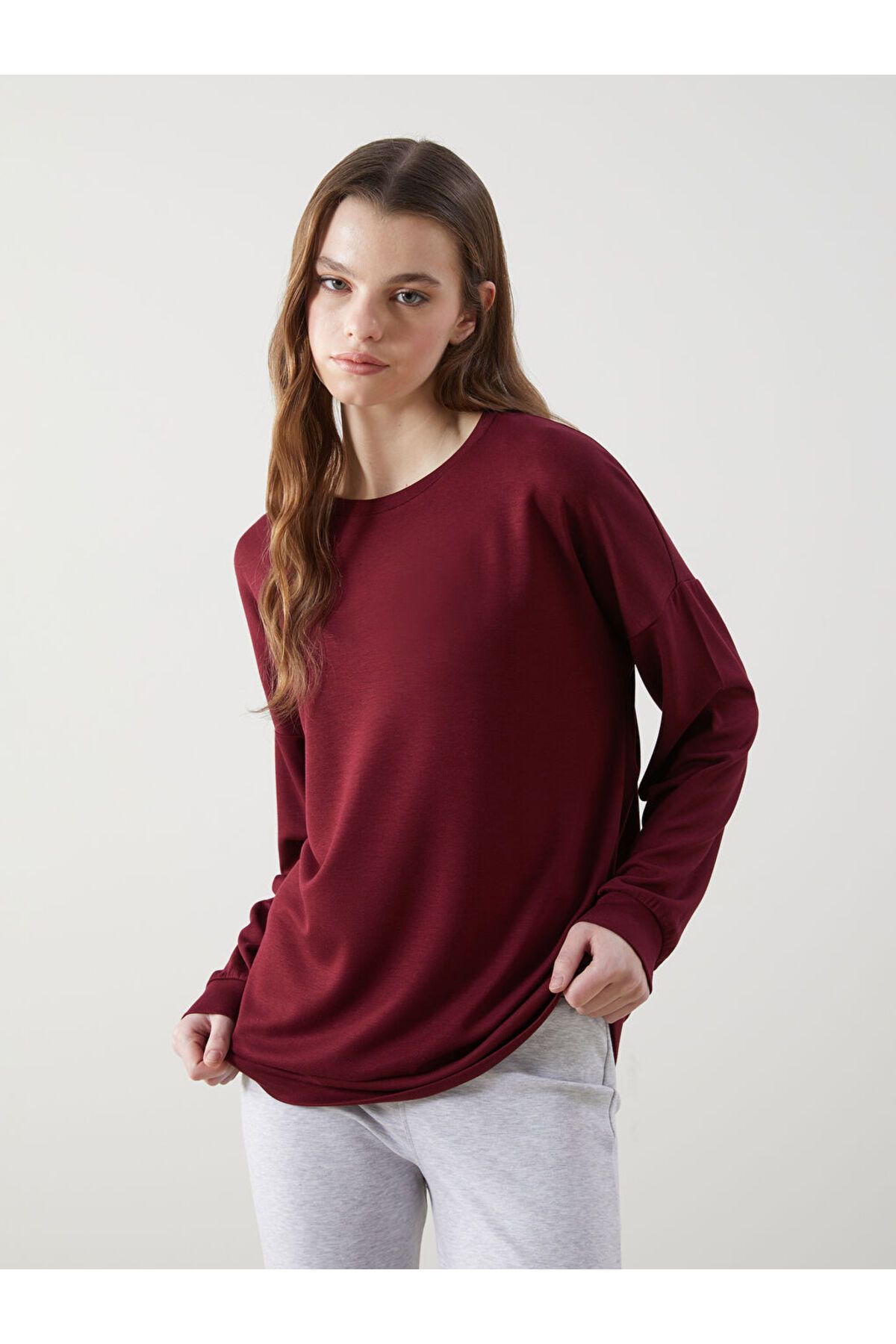 LC Waikiki Bisiklet Yaka Kadın Sweatshirt