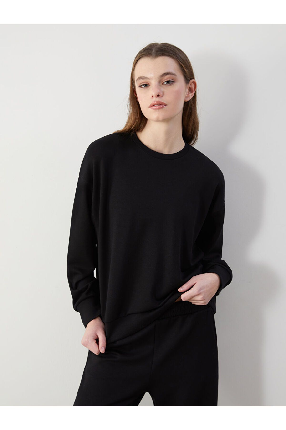 LC Waikiki Bisiklet Yaka Oversize Kadın Sweatshirt