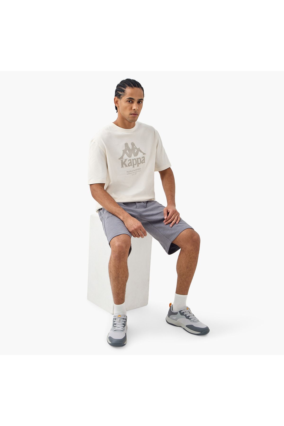 complete the look image
