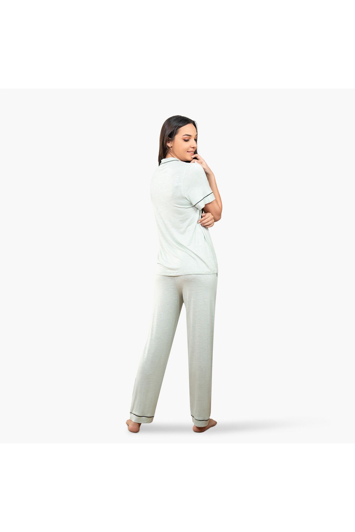 Aadaraya-Collared Shirt and Pyjama Set 4