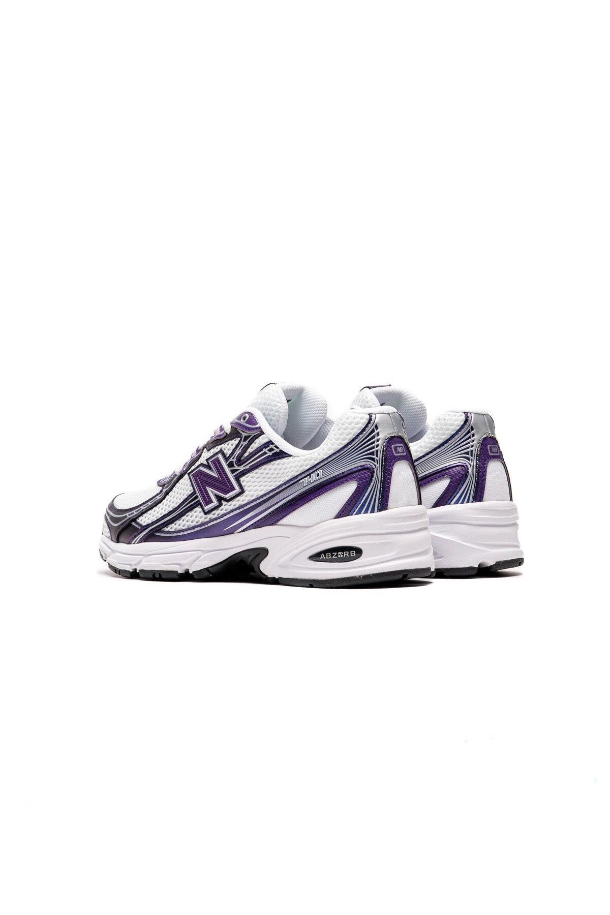 اسنیکر بنفش زنانه 740 سبک زندگی اورجینال New Balance