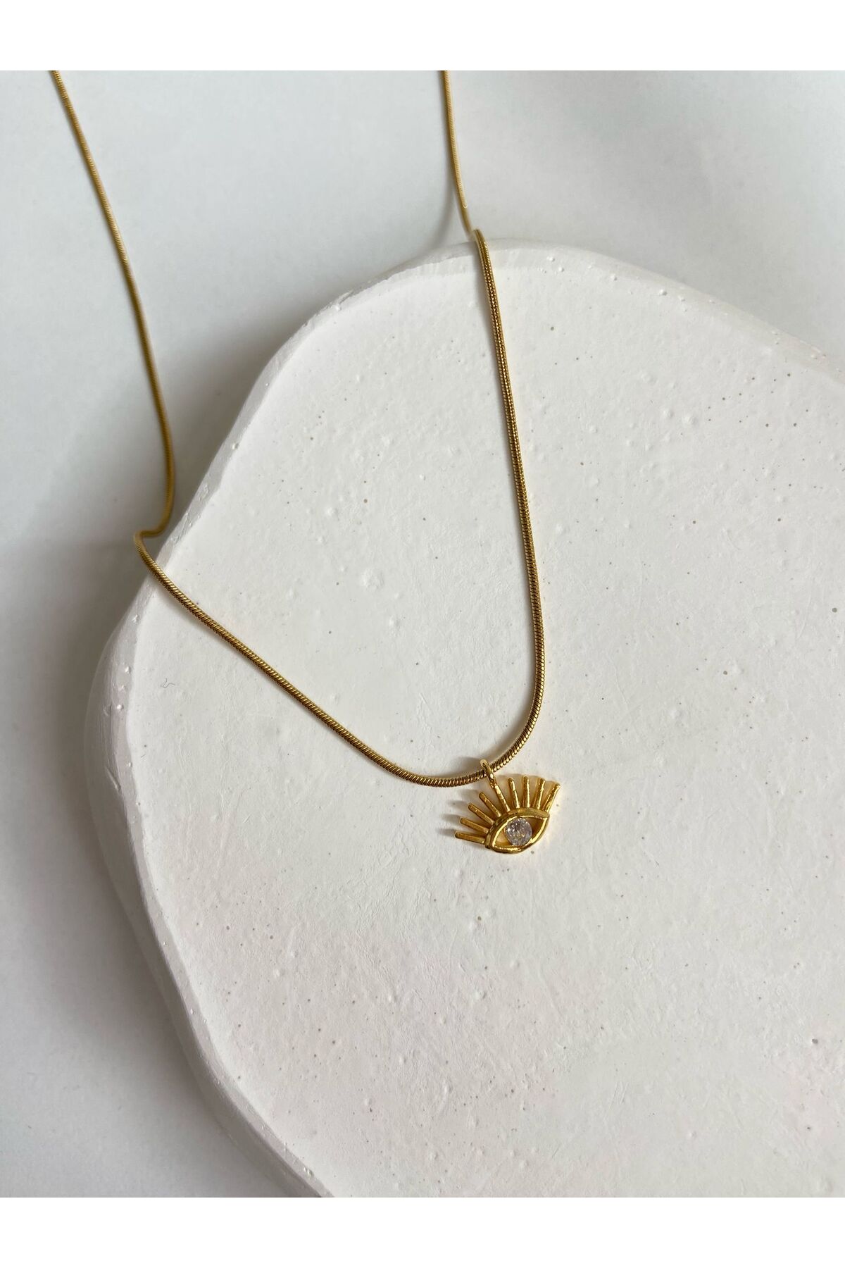 Mini Taşlı Göz Charm Yılan Zincir Altın Kaplama Gold Kadın Kolye (45 cm) – Sevgililer Günü Özel - Detay Görseli 4