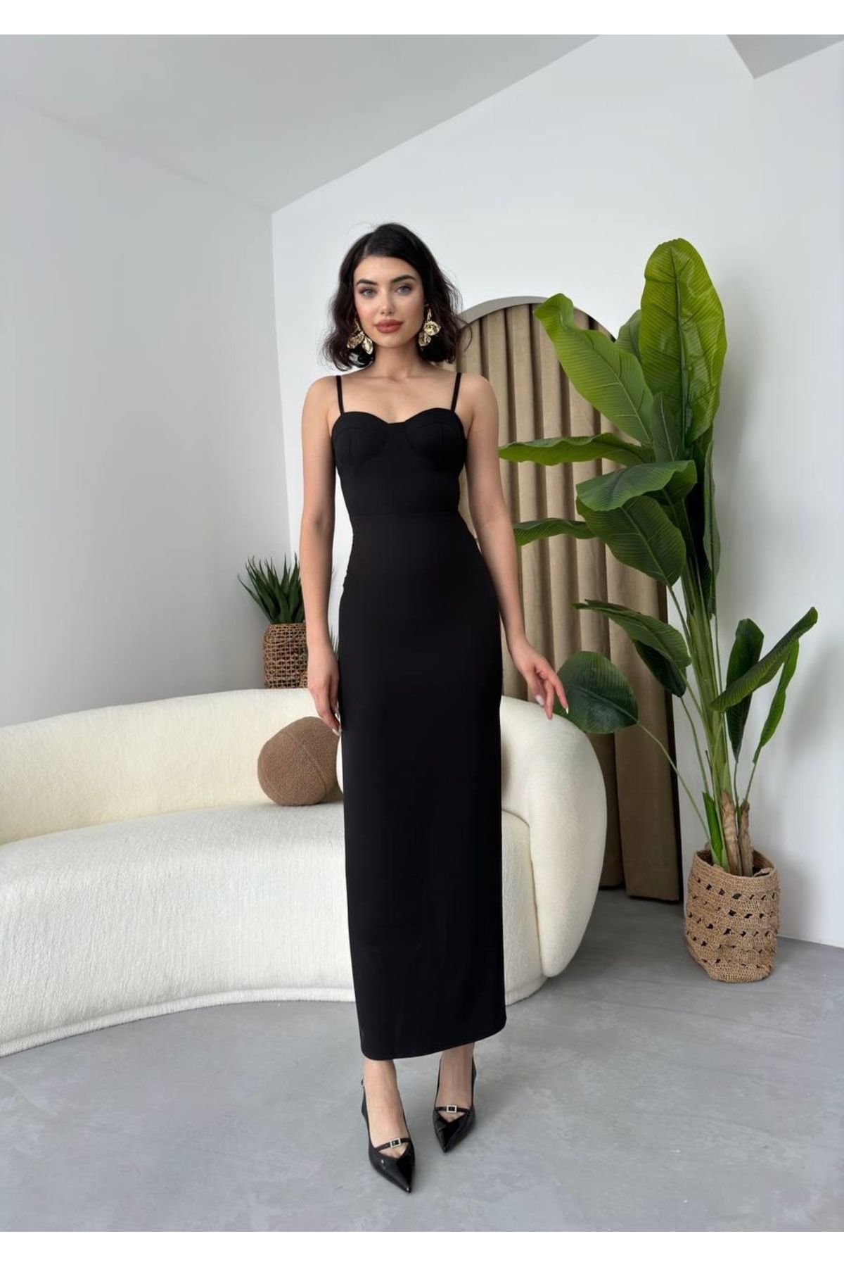 Leyaa-Chatelet Hanging Pencil Dress 4