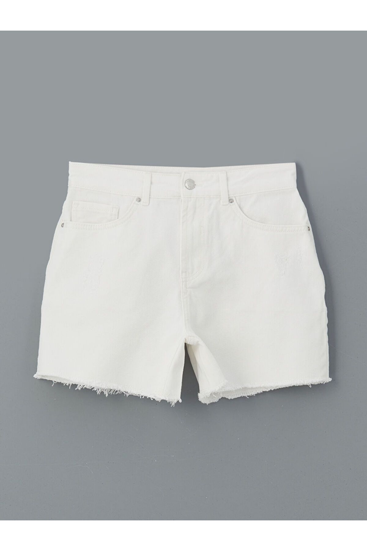 LC Waikiki Yeni Sezon Dar Fit Kadin Jean Sort - S5LS43Z8