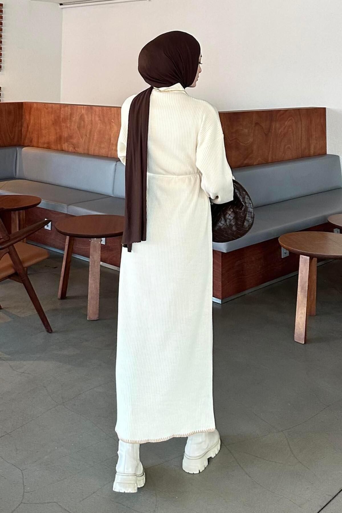 lamelif.com-Ribbed Sleeves and Hem Cuffed Knitwear Hijab Dress Cream 4