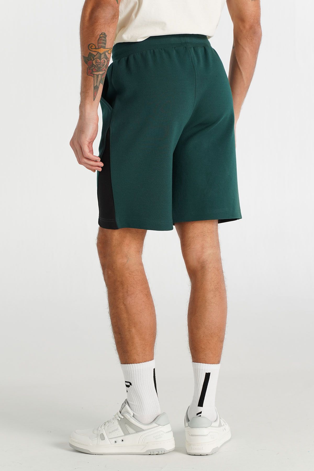 hummel-Stark Shorts 2