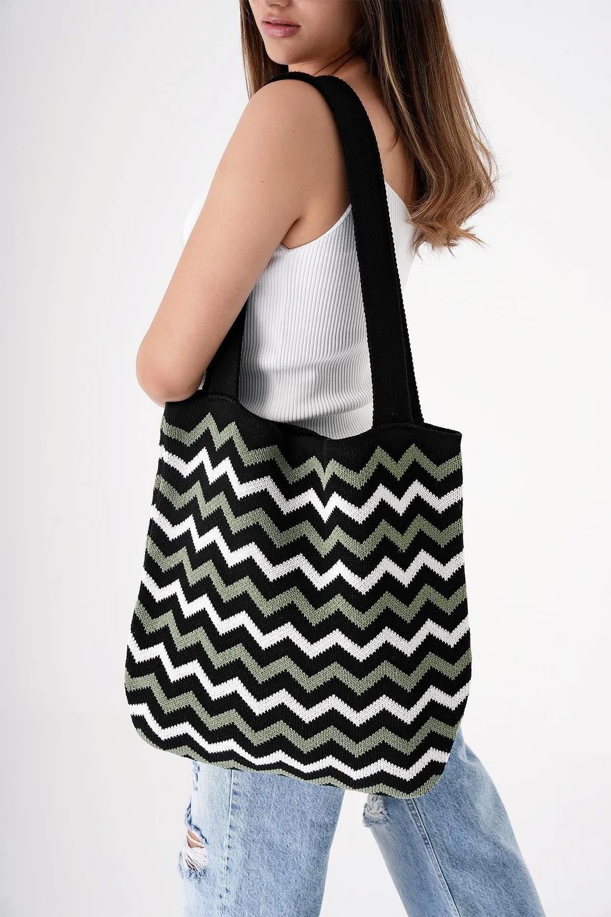 CHUBA-Women's Jacquard Patterned Knitwear Knitted Casual Hand & Shoulder Bag Chax808 Black-Green 3