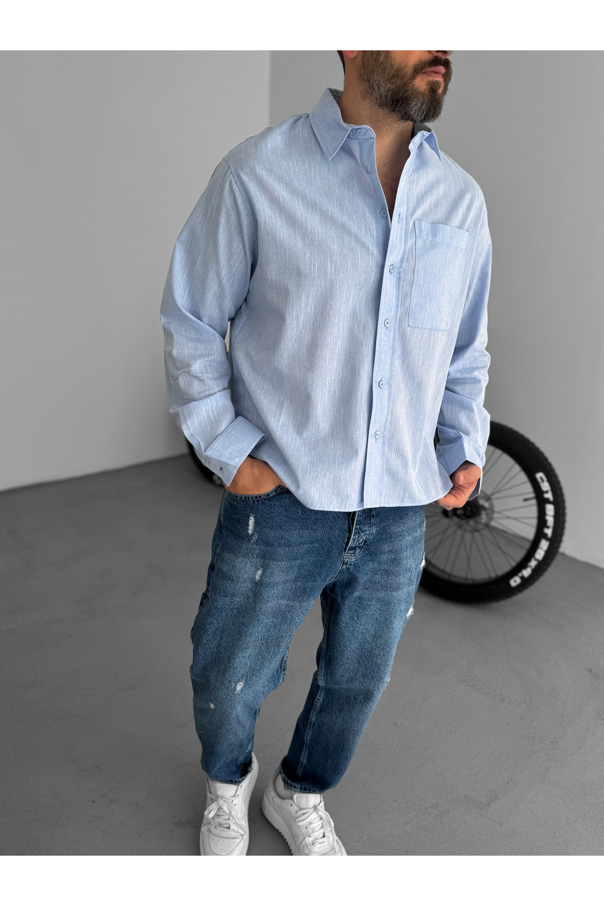 BYBASICMAN-Light Blue Single Pocket Embossed Boxy Fit Shirt Jj-183 3
