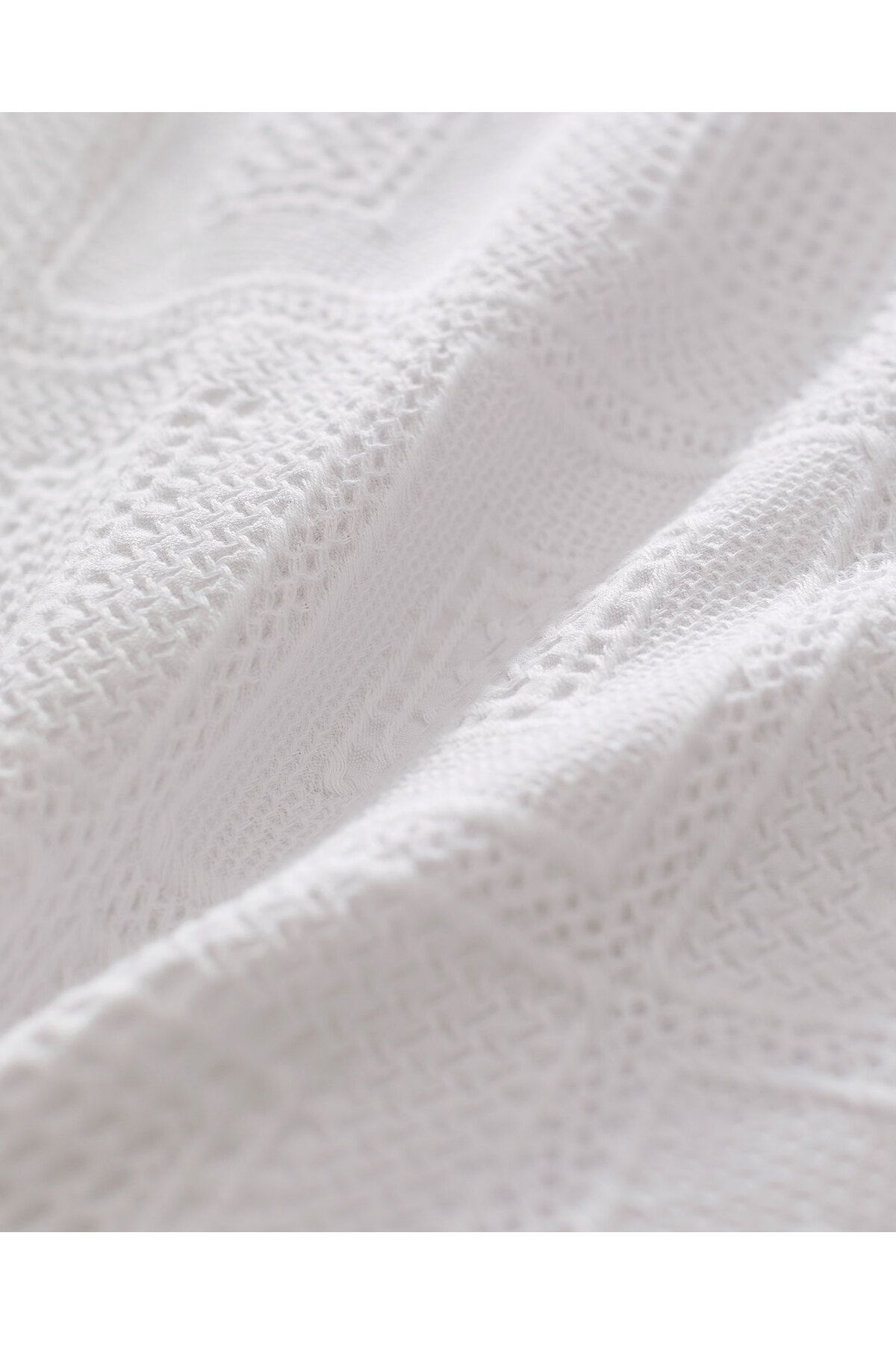 Madame Coco-Froncois Single Bedspread 3
