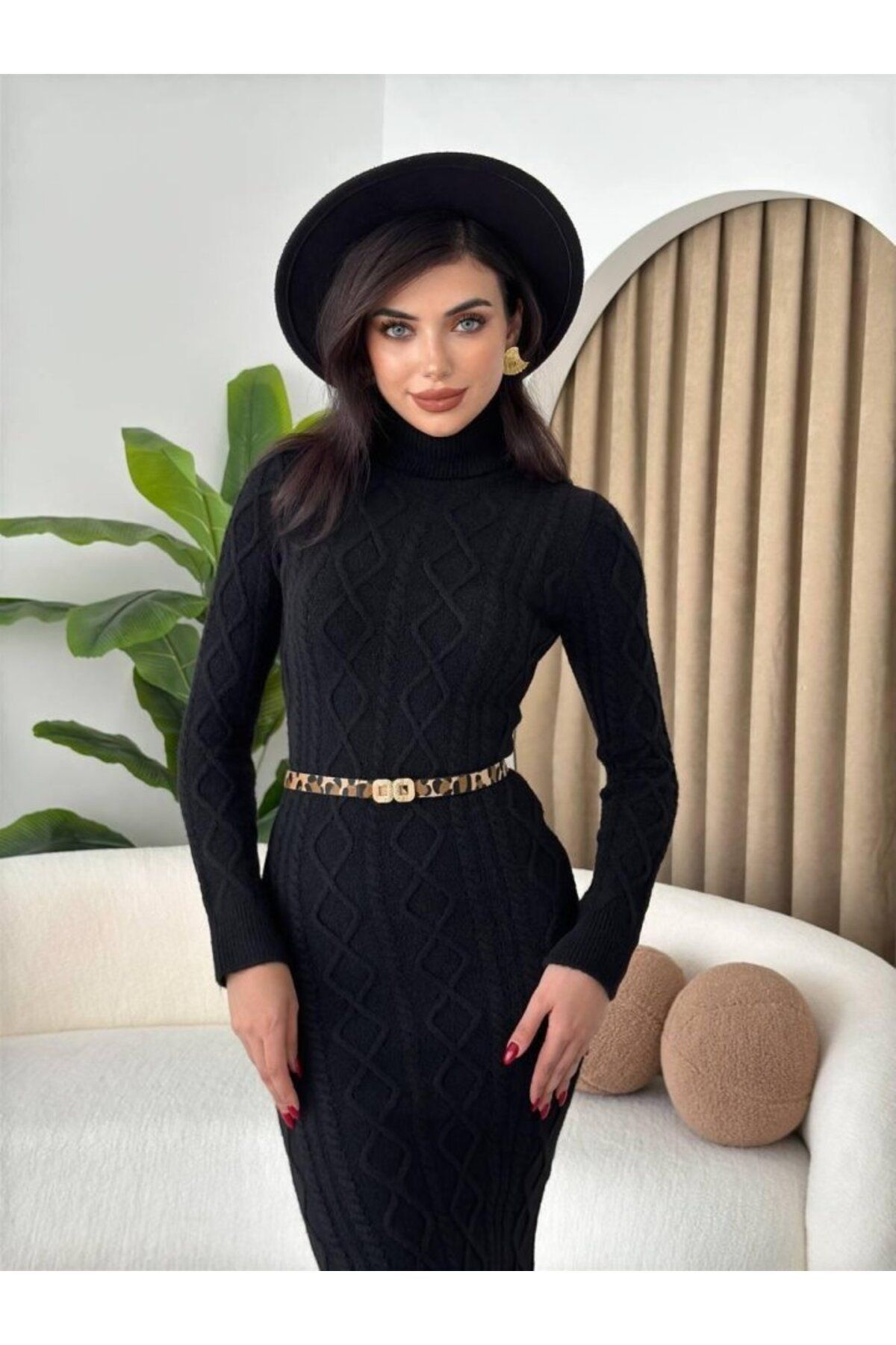 Arben Boutique Avila Boğazlı Triko Elbise