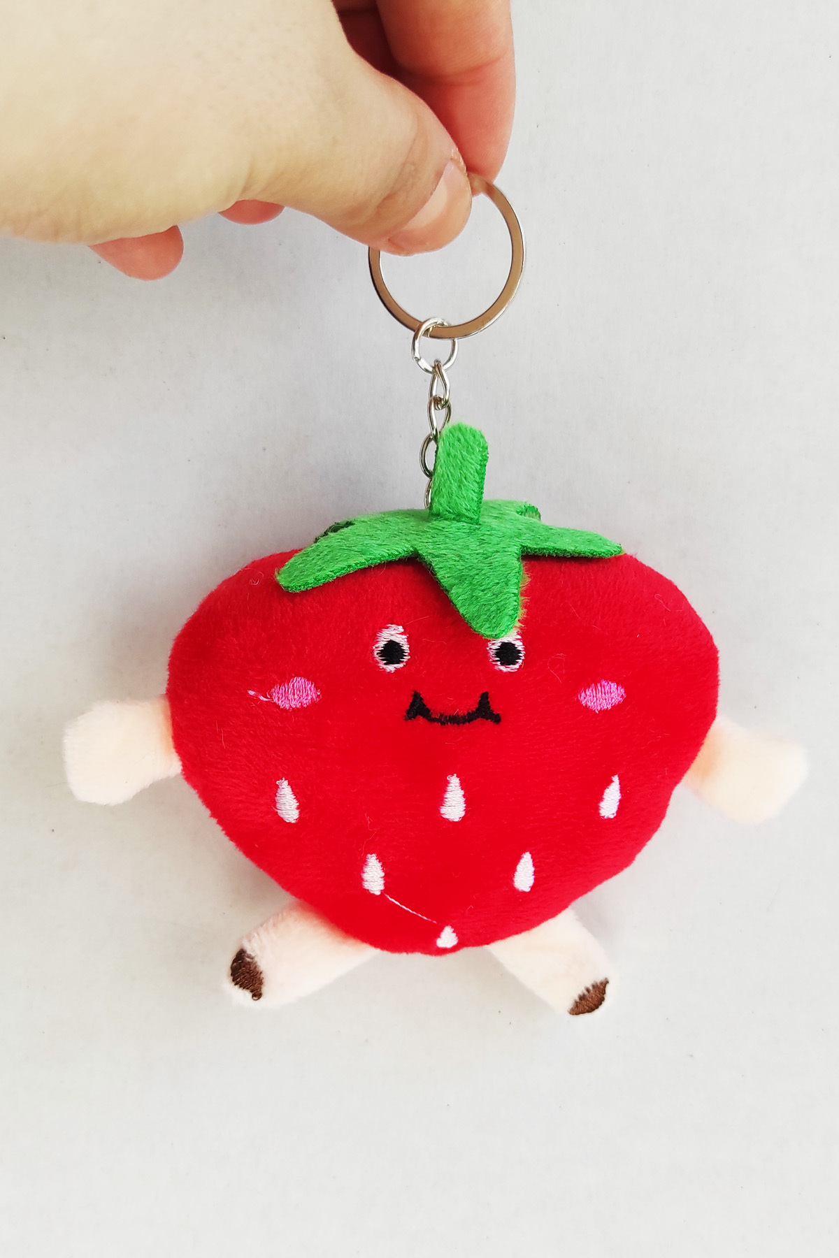 dudu kids Kraft Kutulu Peluş Kırmızı Kalp Çilek Anahtarlık 7Cm - Oyuncak - Çanta Süsü - Doğum Günü fotoğrafı 2 (önizleme)