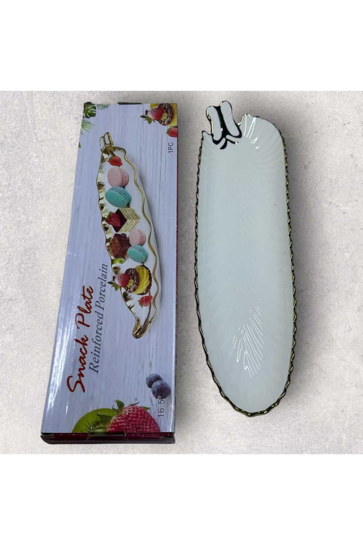 Generic-Ceramic serving dish, white with gold 1
