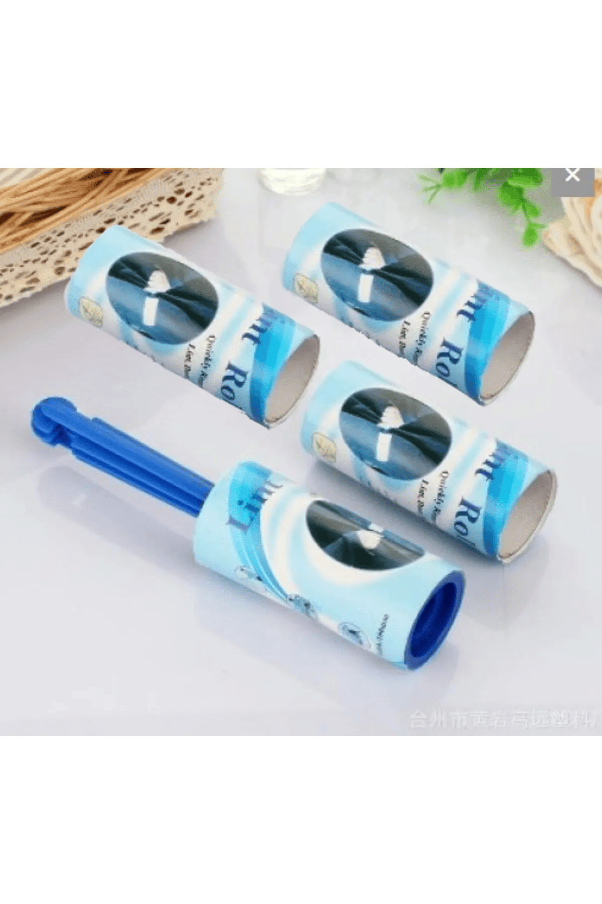 Pribor-Pet 240 Sheets Feather Dust Collection Roller with 3 Refills 1
