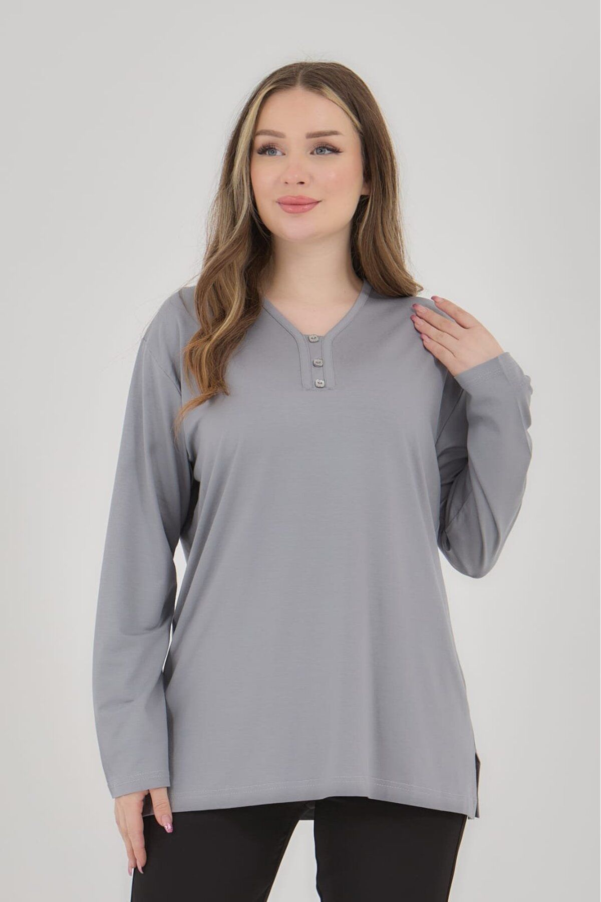 Fresh&Moda-بلوزة نسائية من القطن الممشط برقبة على شكل حرف V مقاس كبير من الليكرا للأم في منتصف العمر 1
