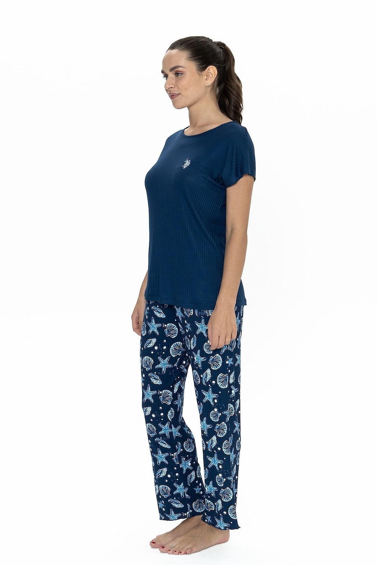 U.S. Polo Assn.-يو اس بولو اسن. طقم بيجامة نسائي بأكمام قصيرة ورقبة دائرية من 20105 - أزرق داكن 2