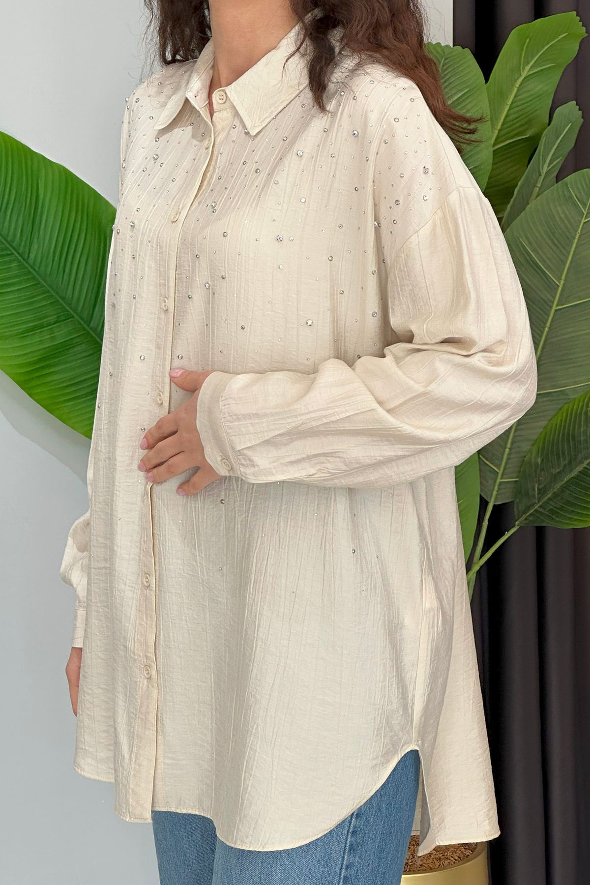 REMSA-Oversize Stone Shirt Likable Model 34818 2