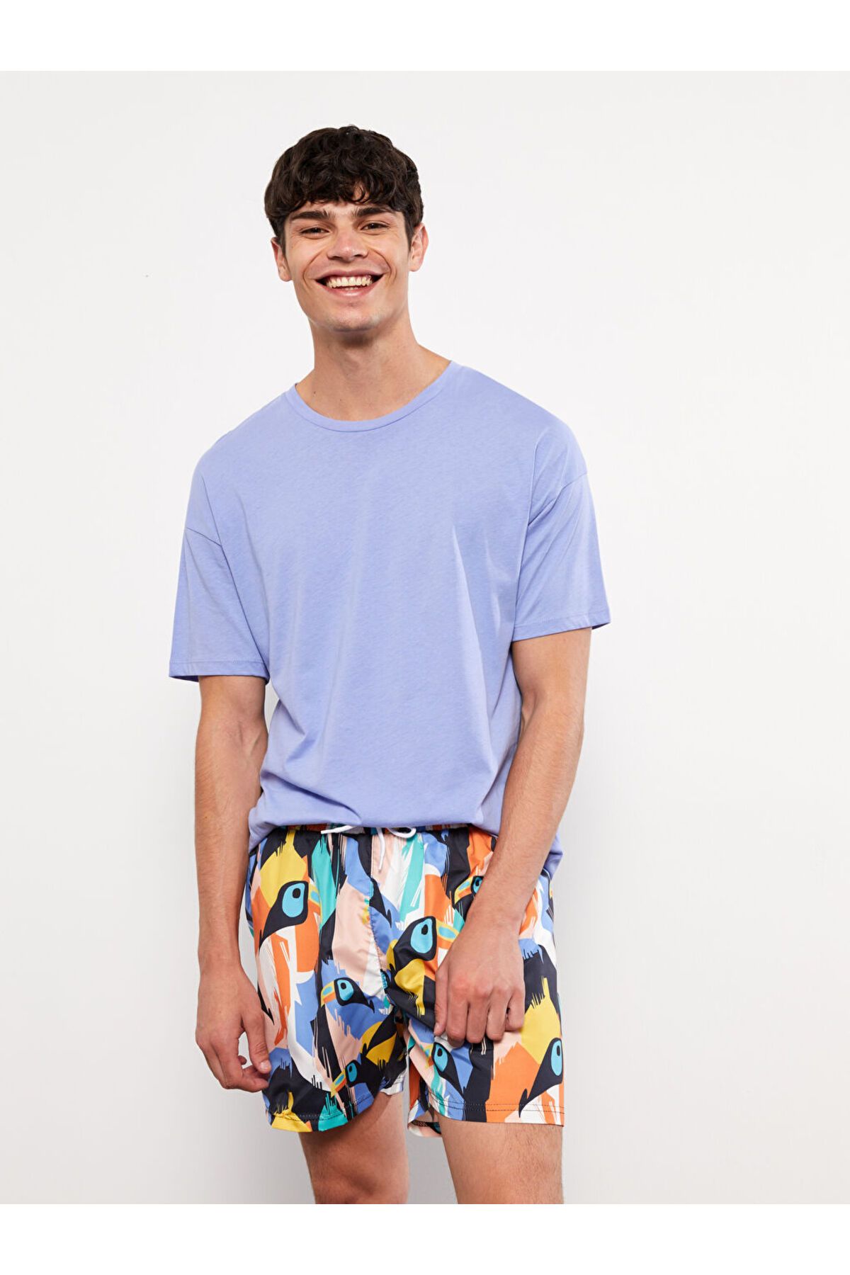 LC Waikiki Yeni Sezon Kisa Boy Desenli Erkek Deniz Sortu - S37794Z8