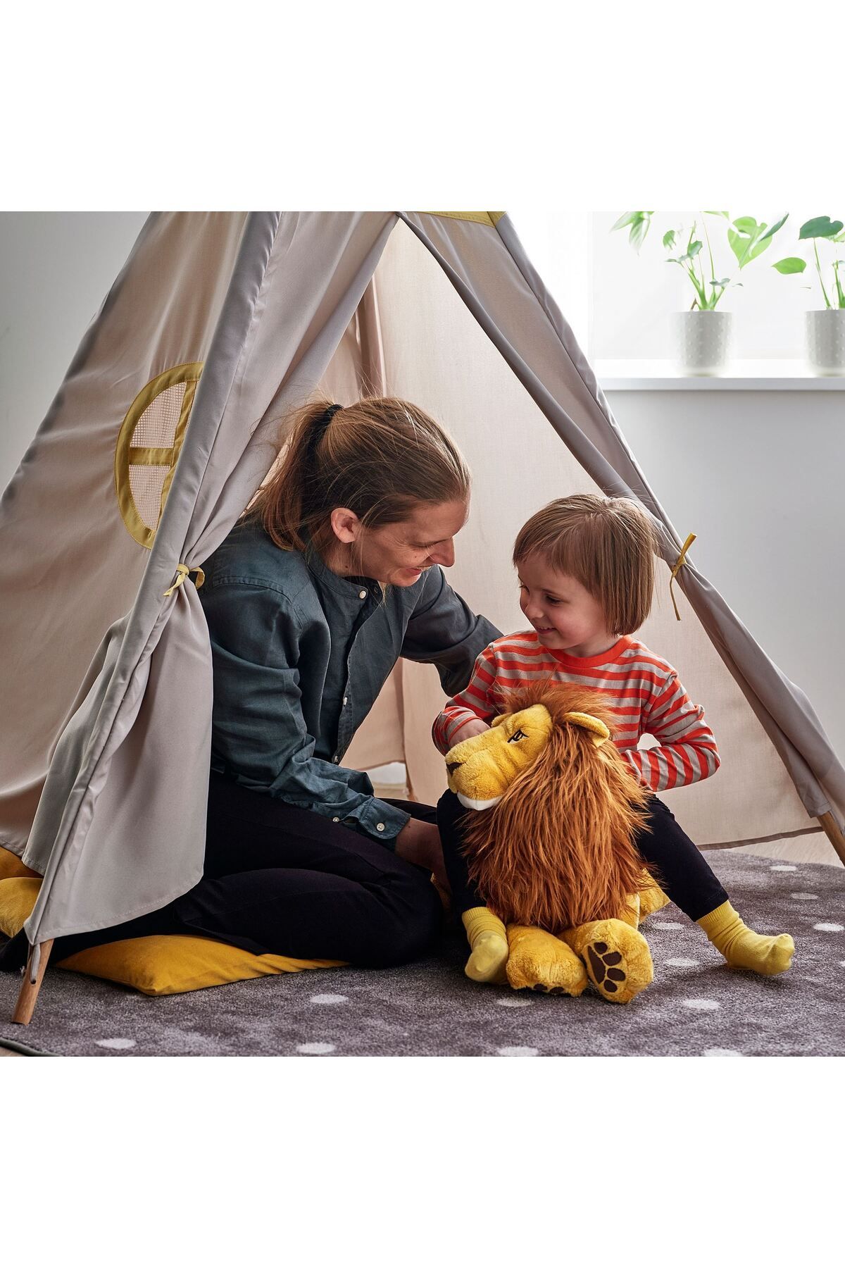 IKEA-Djungelskog 
 
 Soft Toy, Yellow-Brown, 70 cm 5