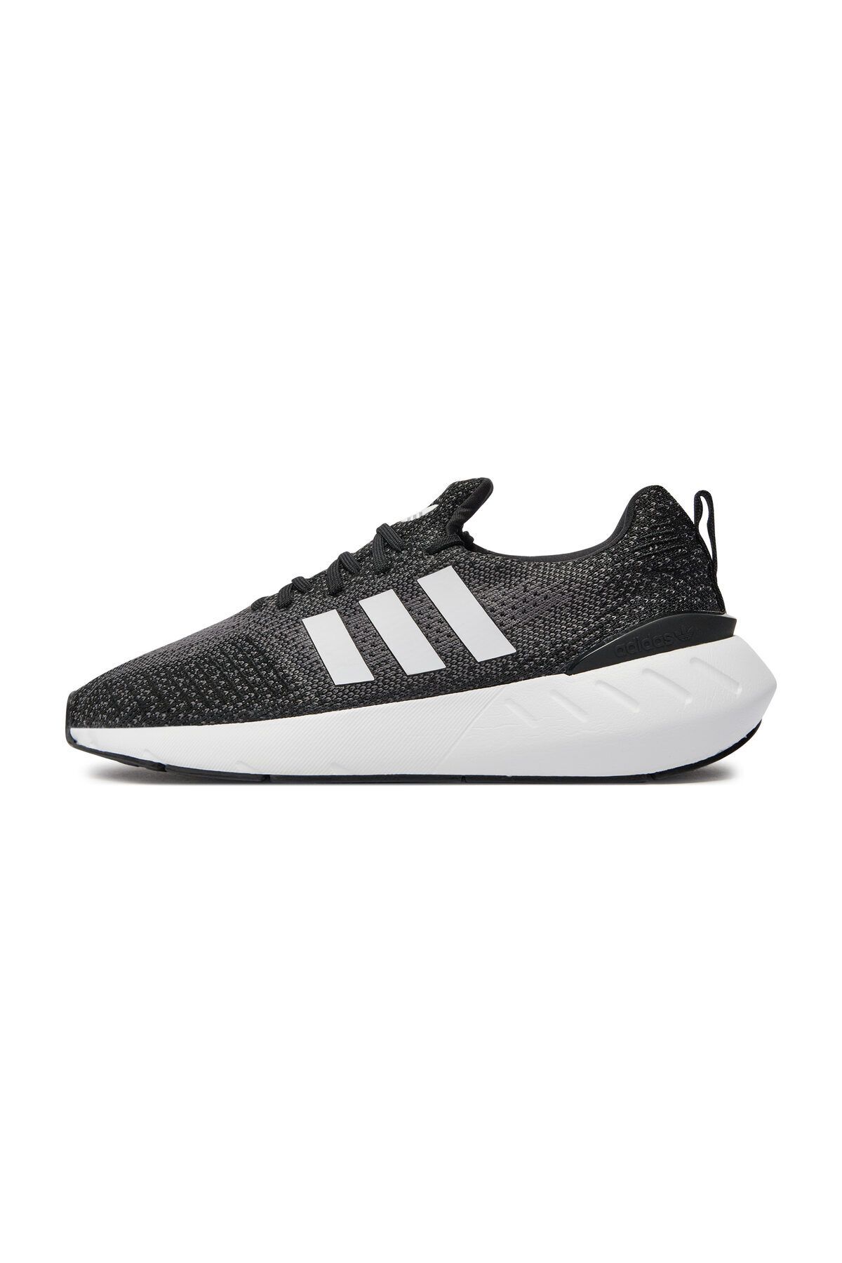 adidas-Swift Run 22 Cblack/Ftwwht/Grefiv 6