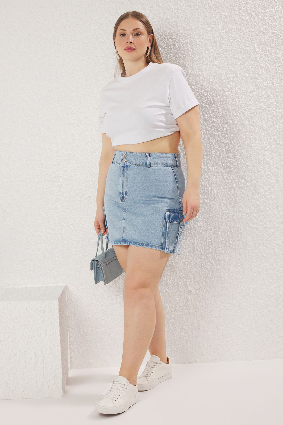 Trendyol Curve-Light Blue Denim Plus Size Skirt 2