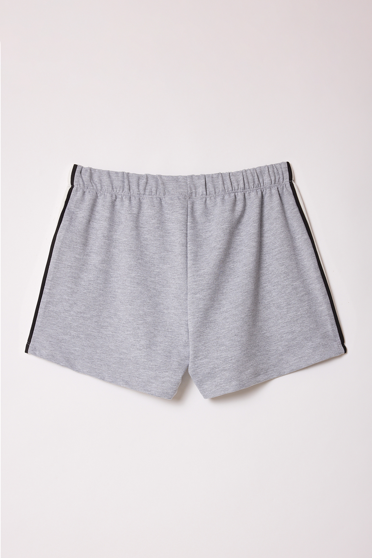 Trendyolmilla  Gri Melanj Renk Bloklu Mini Şort & Bermuda TWOSS25SR00063 - Görsel 7