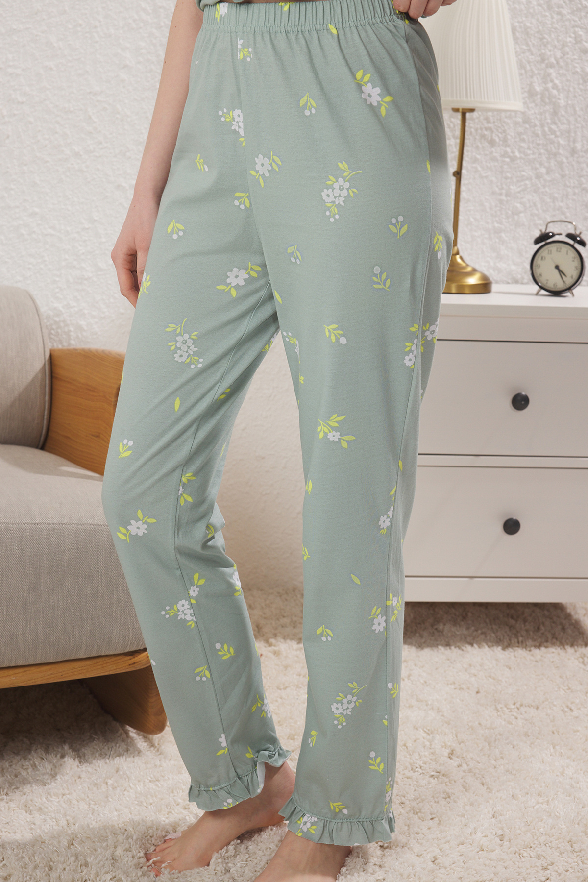 Trendyolmilla  Mint %100 Pamuklu Çiçekli Fırfırlı Örme Pijama Takımı THMSS24PT00227 - Görsel 3