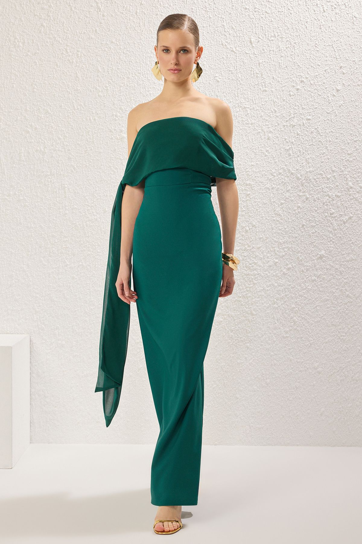 Trendyol Collection-Smaragdgrünes, gerades, gewebtes Finike-Maxikleid für Abend und Heimkehr 2