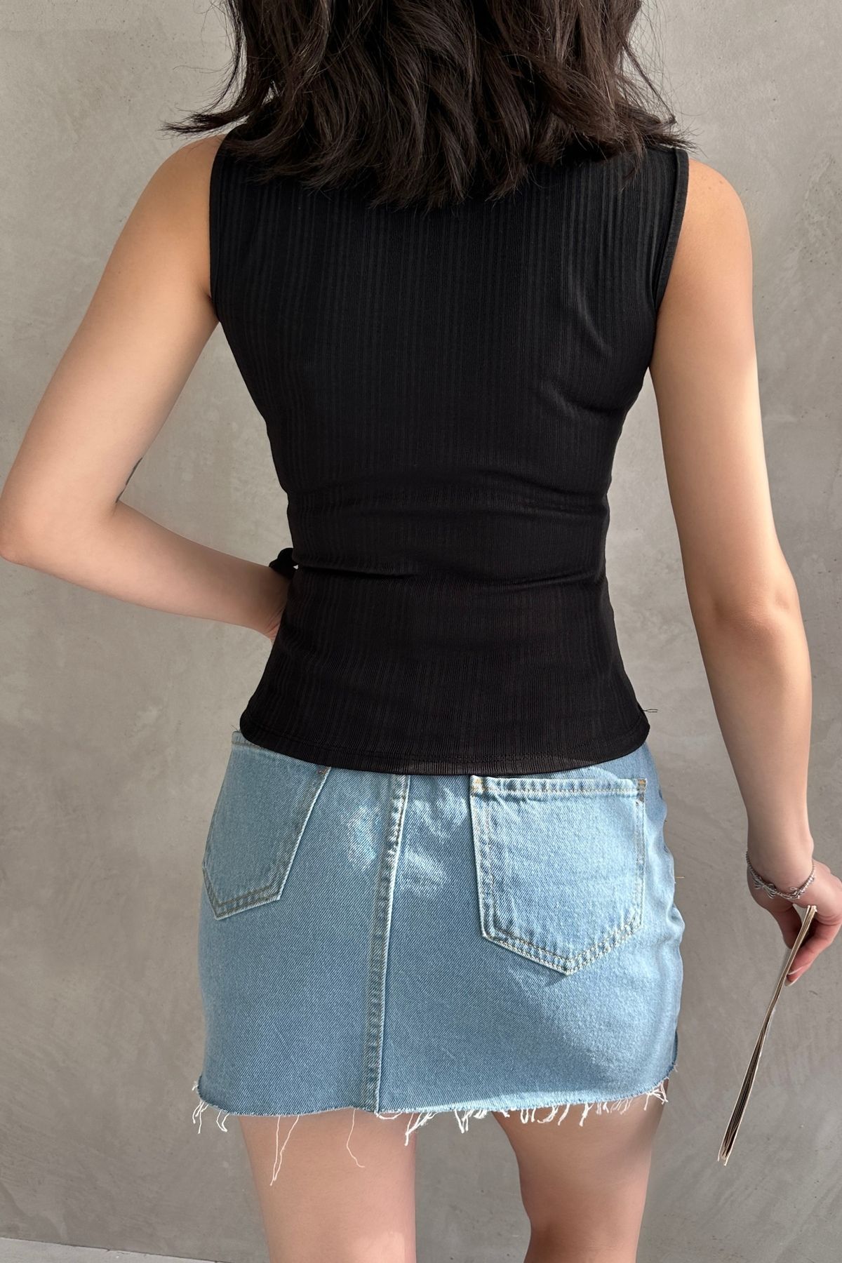 Fav Style-Women's Crew Neck Sleeveless Blouse with Lacing Detail Black 5