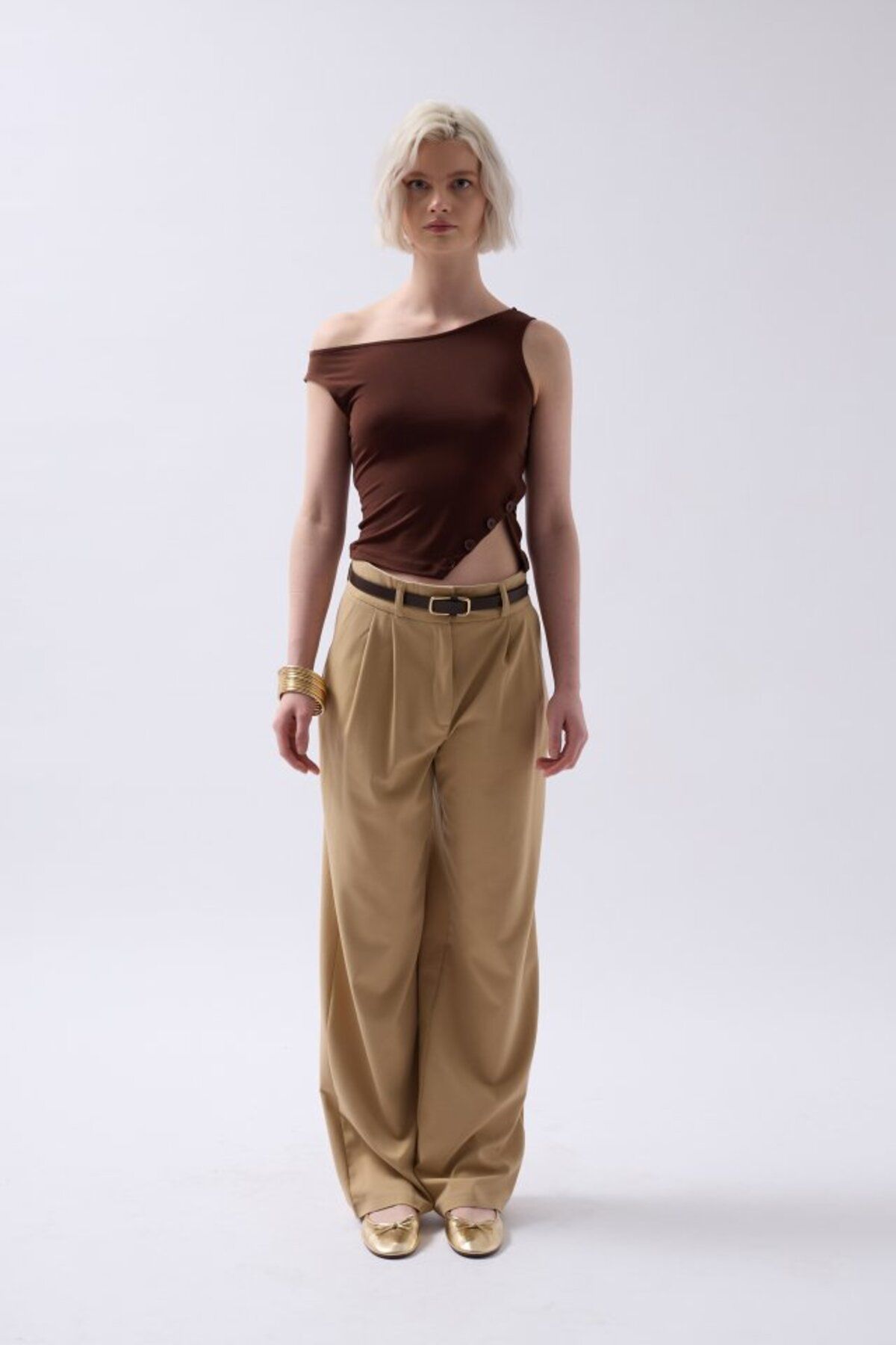 Simala-Boat Neck Slit Detail Blouse 2