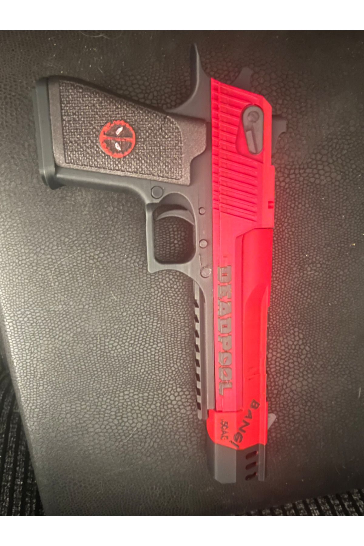 Filament-Deadpool Desert Eagle (Deadpool Model Toy Figure Gun) 2