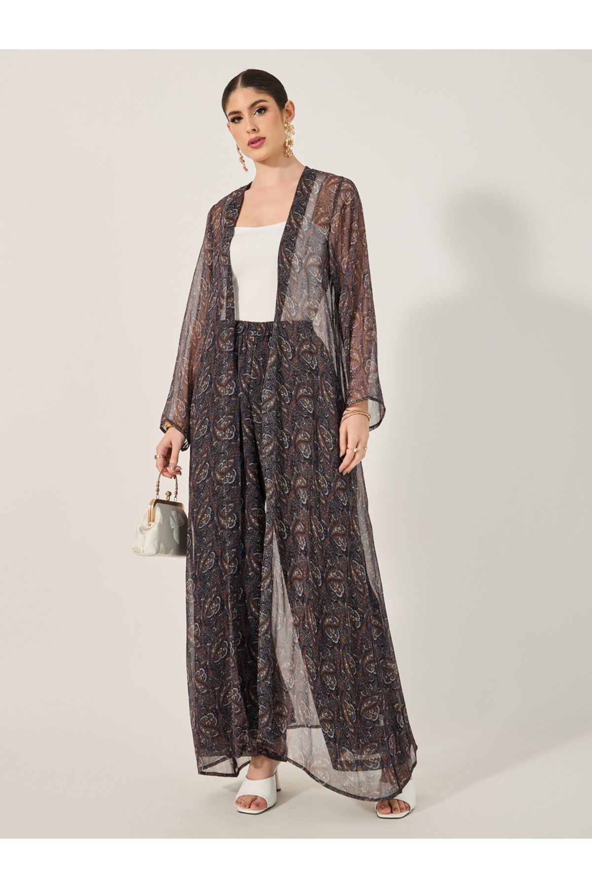 Styli-printed abaya and inner top and pants set 1