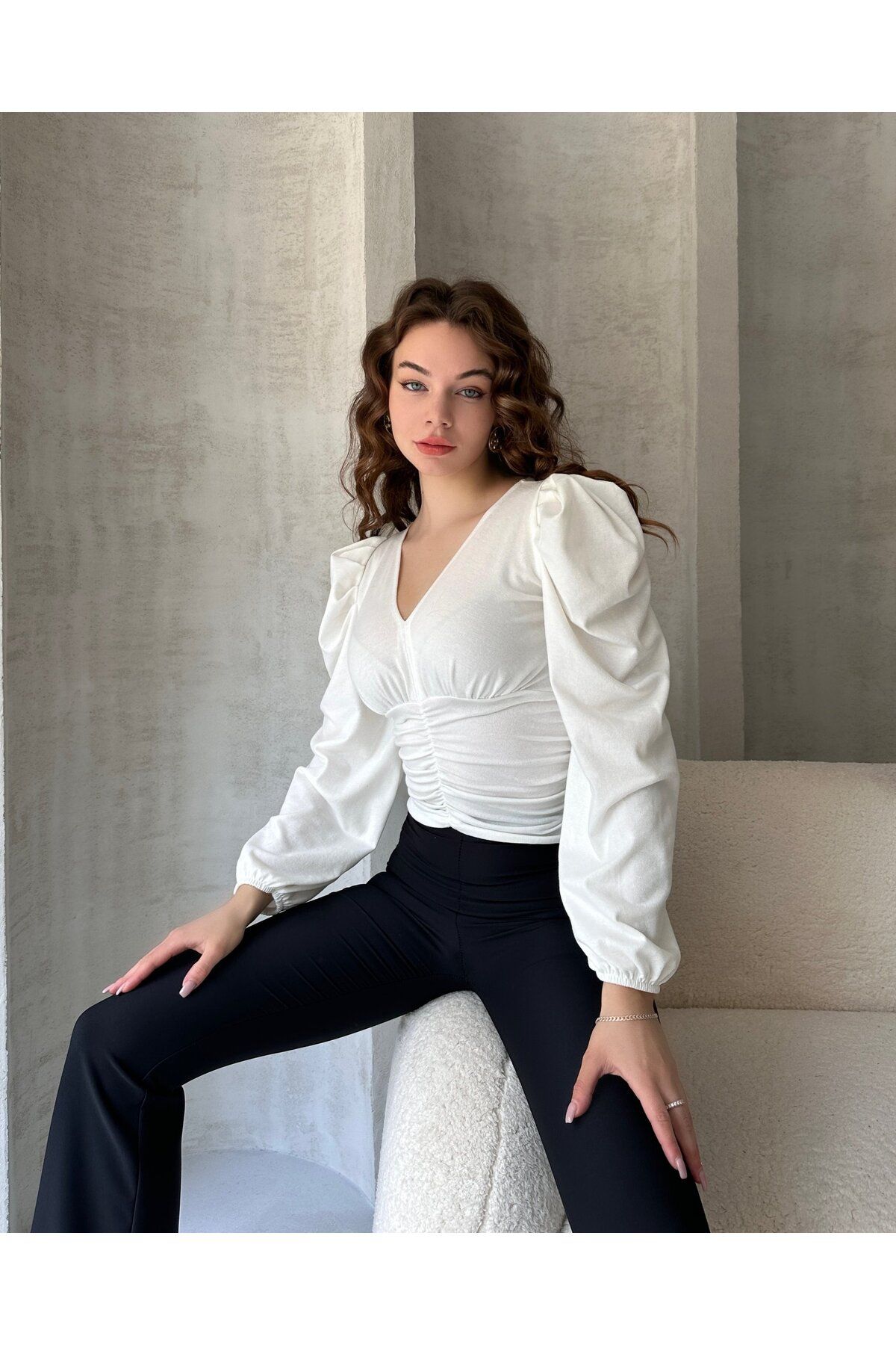 OEM V Yaka Drape Detaylı Crep Bluz