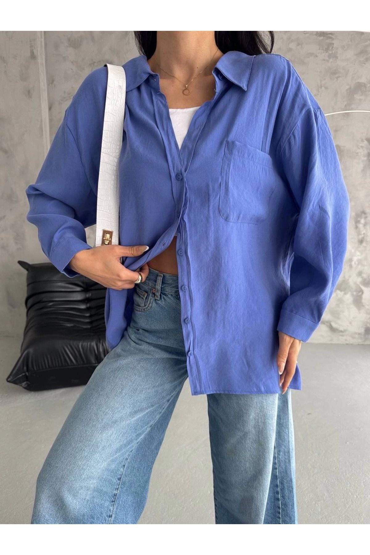 THEFOF Yumuşacık mavi oversize kadın salaş gömlek günlük casual cepli