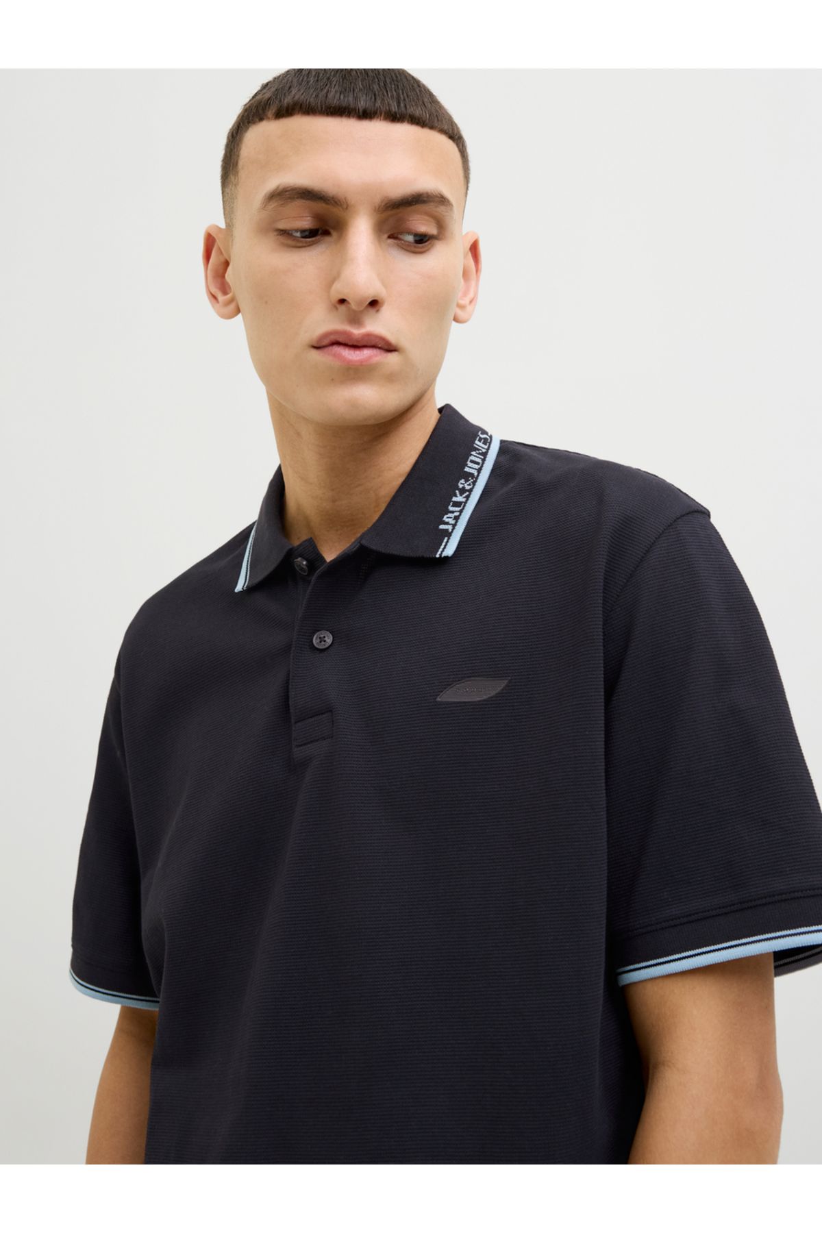 Jack & Jones-Textured Badge Detail Regular Fit Polo T-Shirt 2