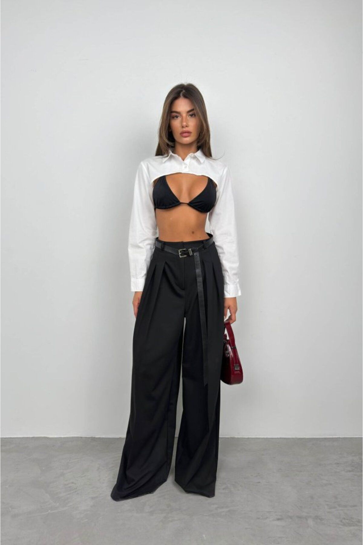 Gökyüzü Moda Oval Kesim Crop Gömlek