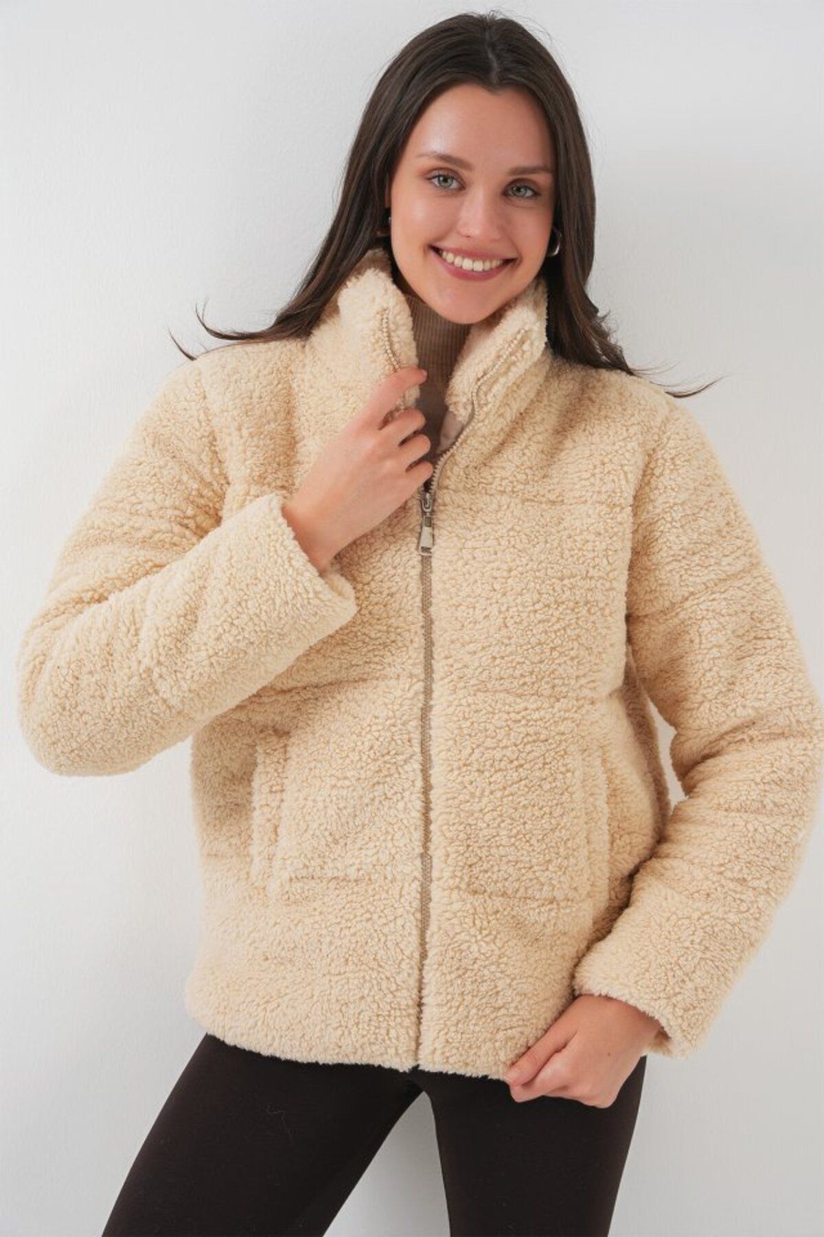 novafems 5178 Astarlı Peluş Mont - Krem
